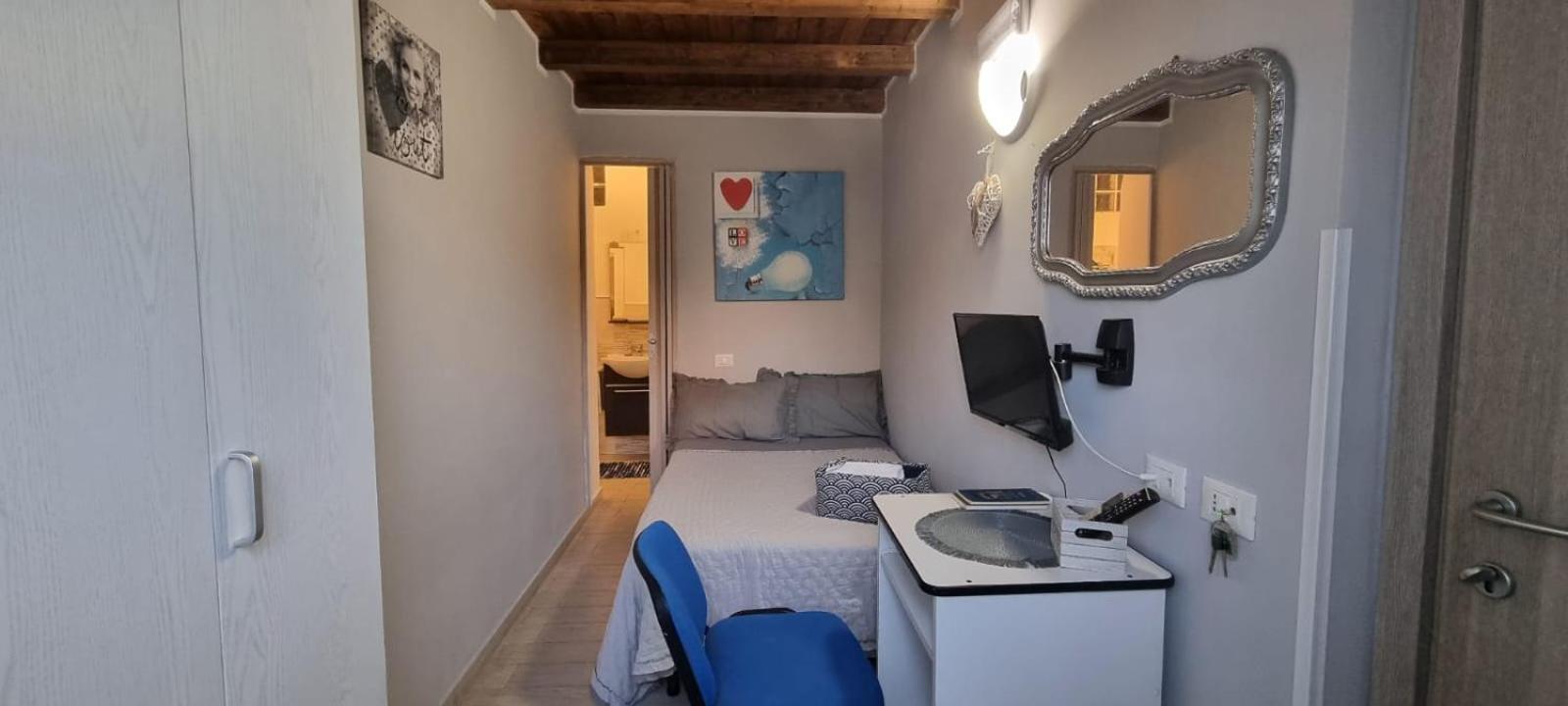 Double Room with French Bed