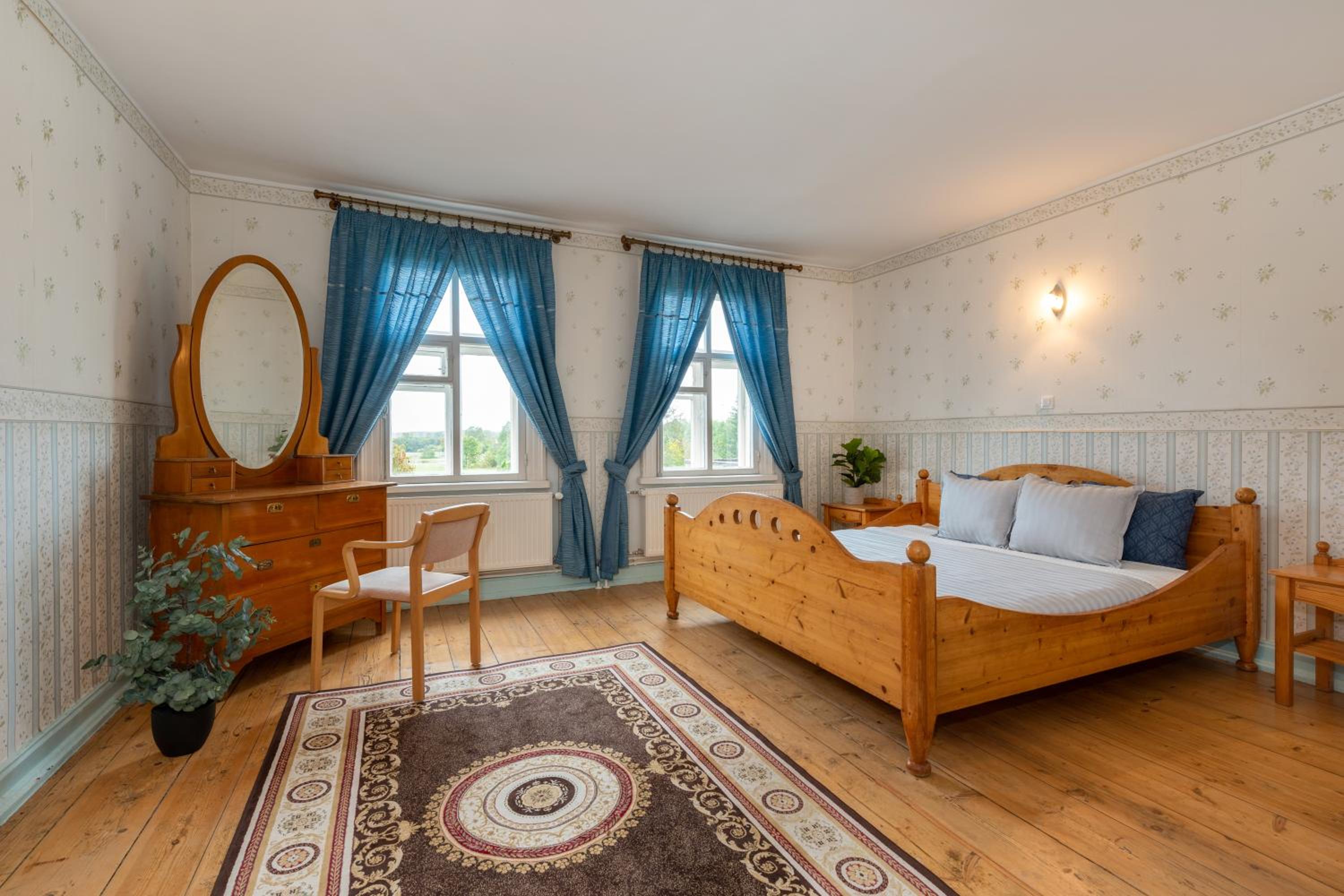 Double Room with Private Bathroom photo 2