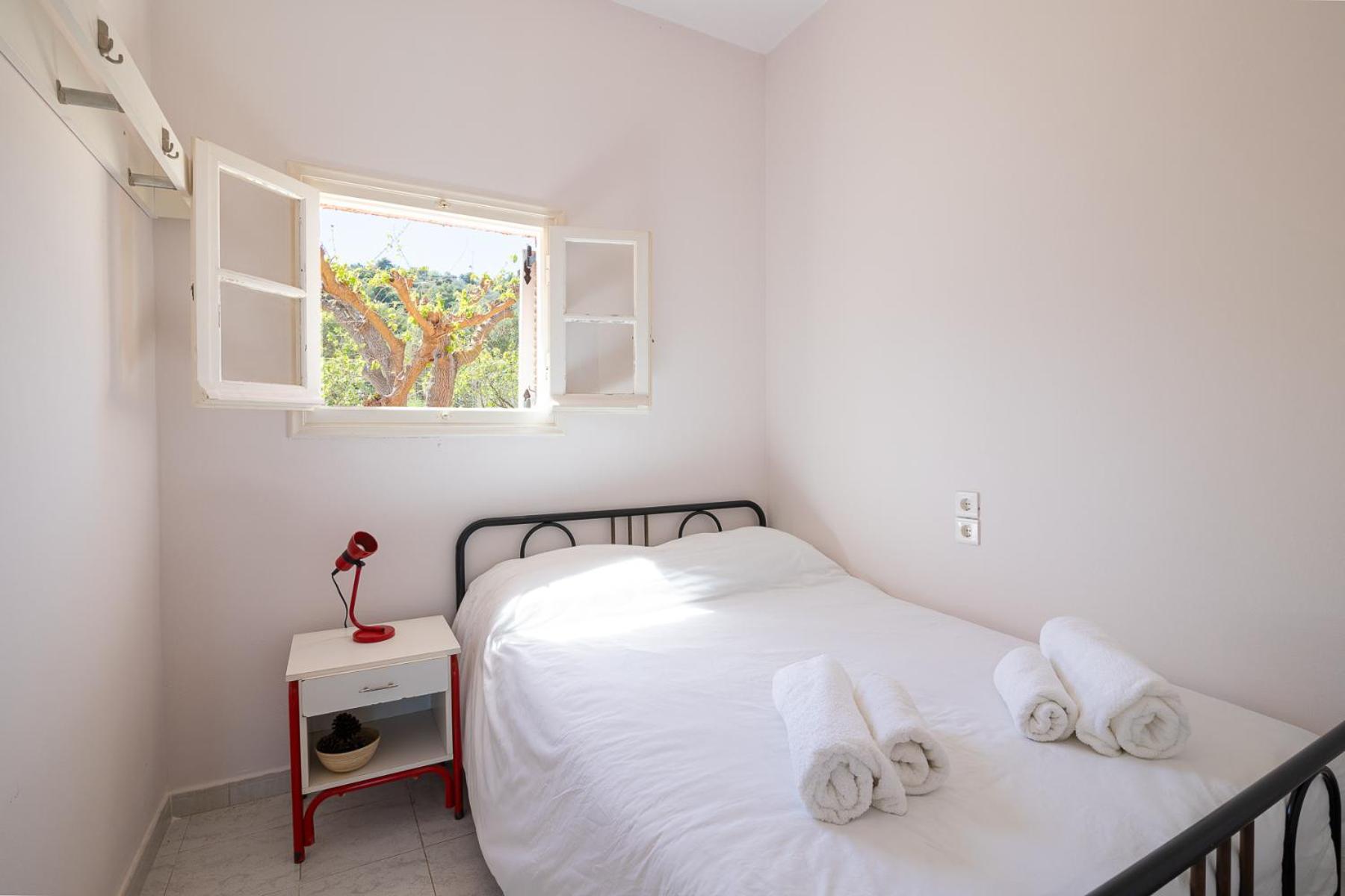 Three-Bedroom Villa photo 2