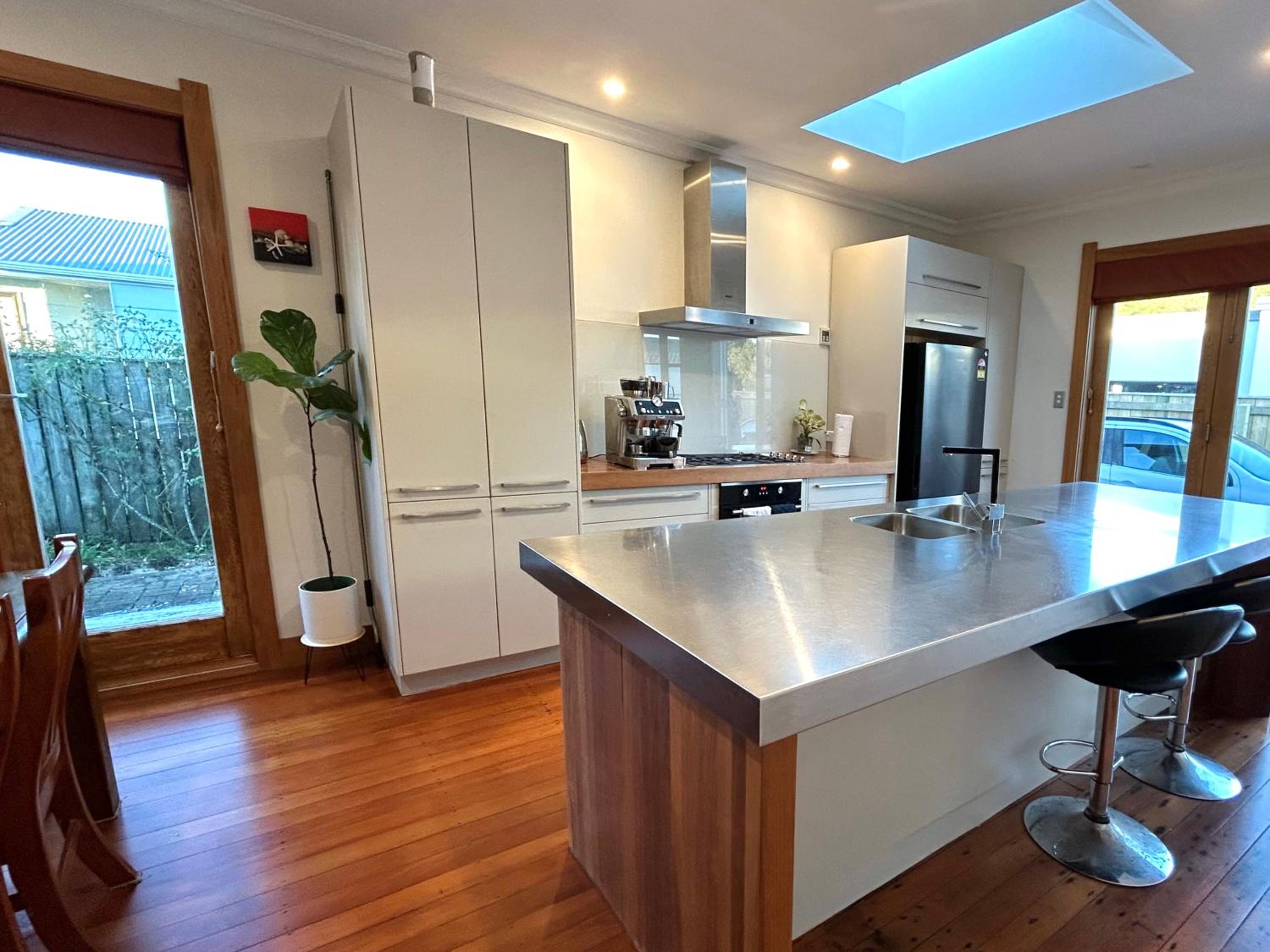 Three-Bedroom Villa photo 3