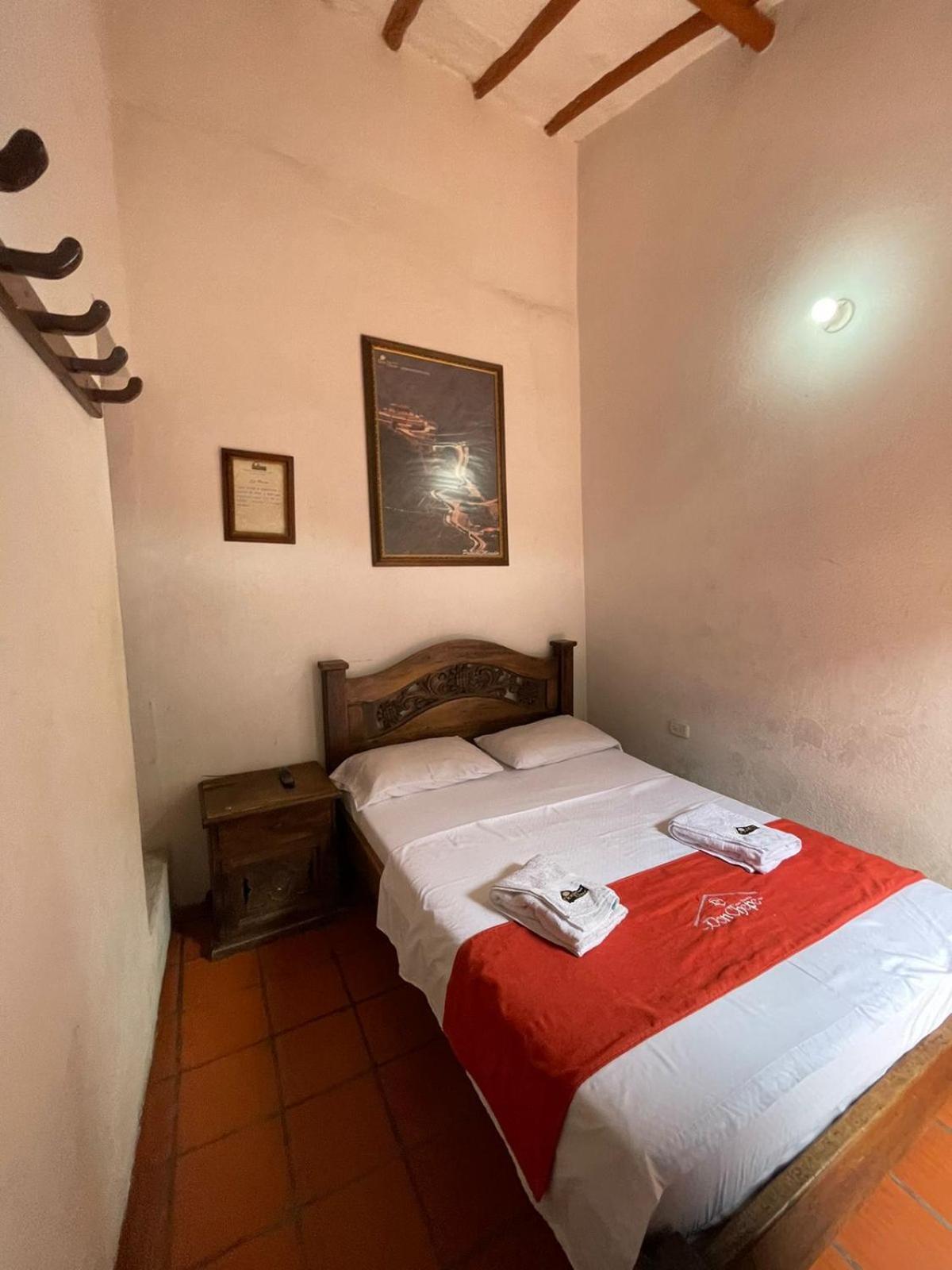 Double Room with Private Bathroom photo 1