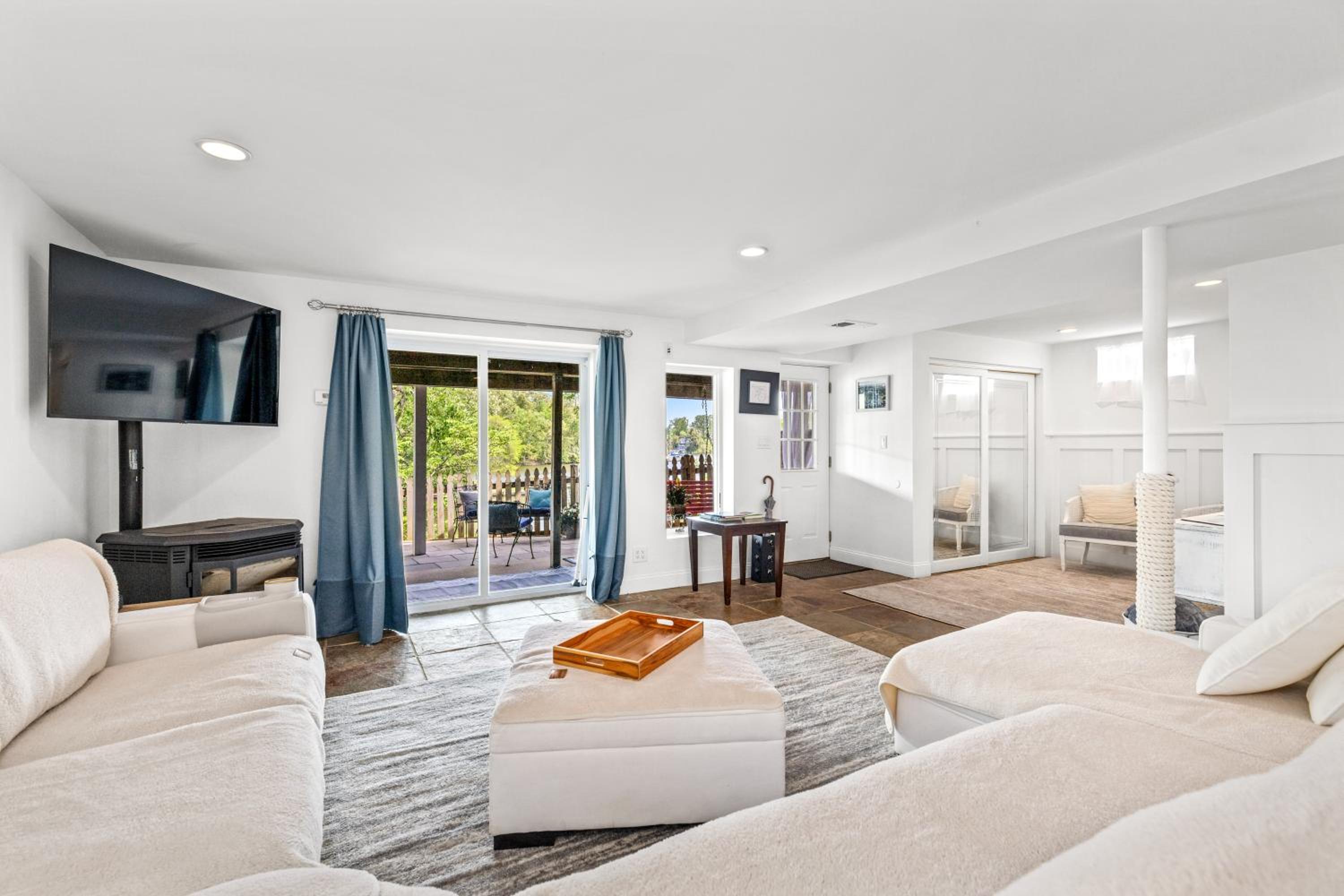 Two-Bedroom House photo 1