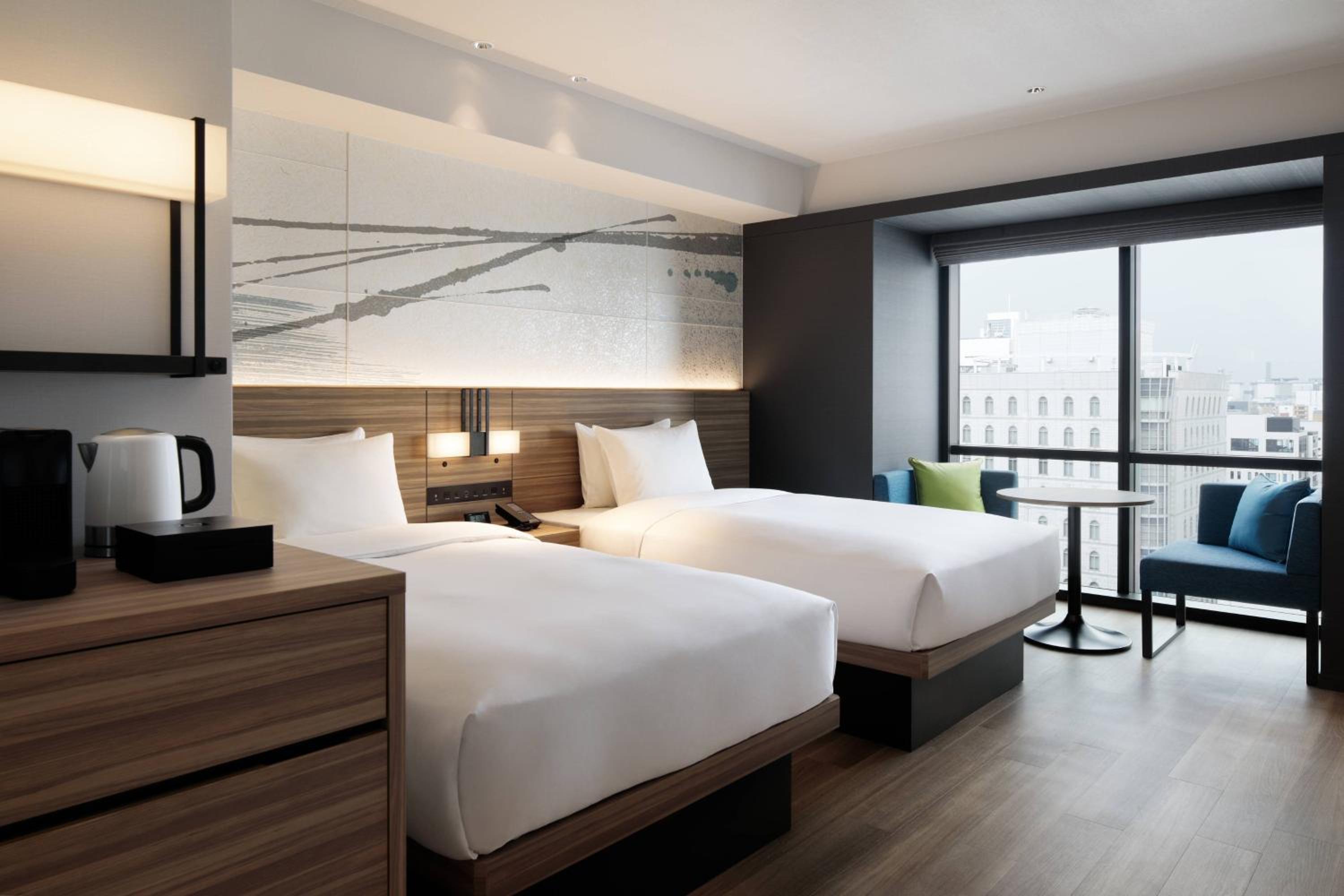 Collaboration Doubles, Larger Guest room, 2 Double