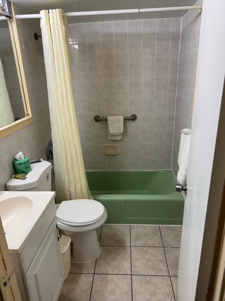 Double Room with Two Double Beds - Non-Smoking