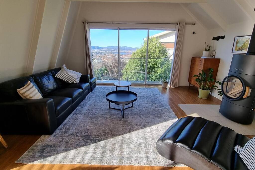 Two-Bedroom Villa photo 3