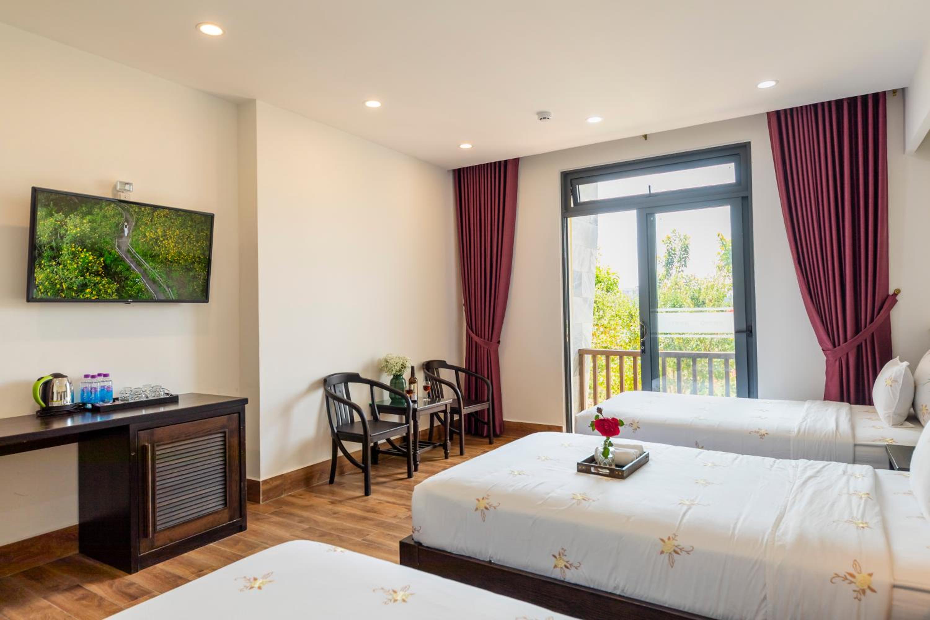 Triple Room With Balcony photo 2