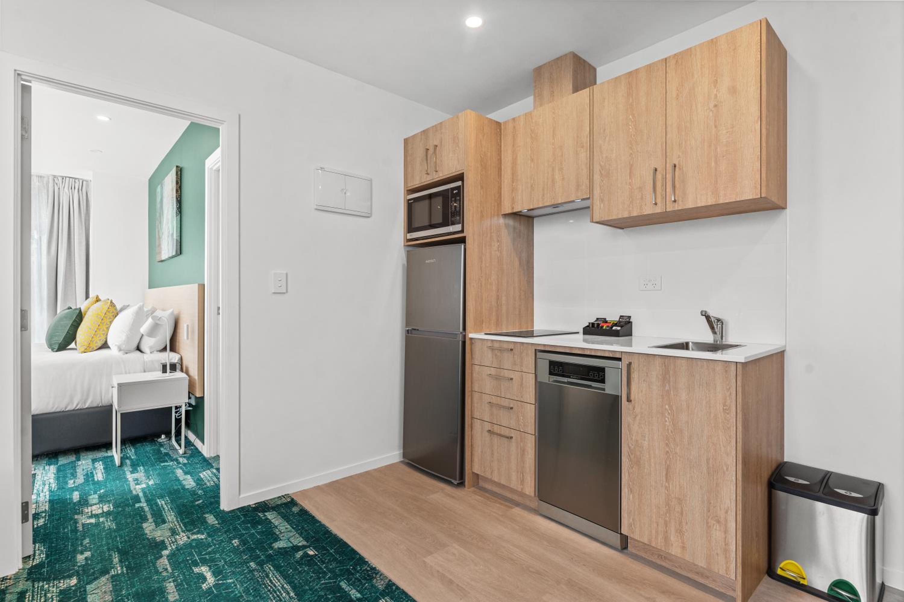 One-Bedroom Apartment - Photo 5
