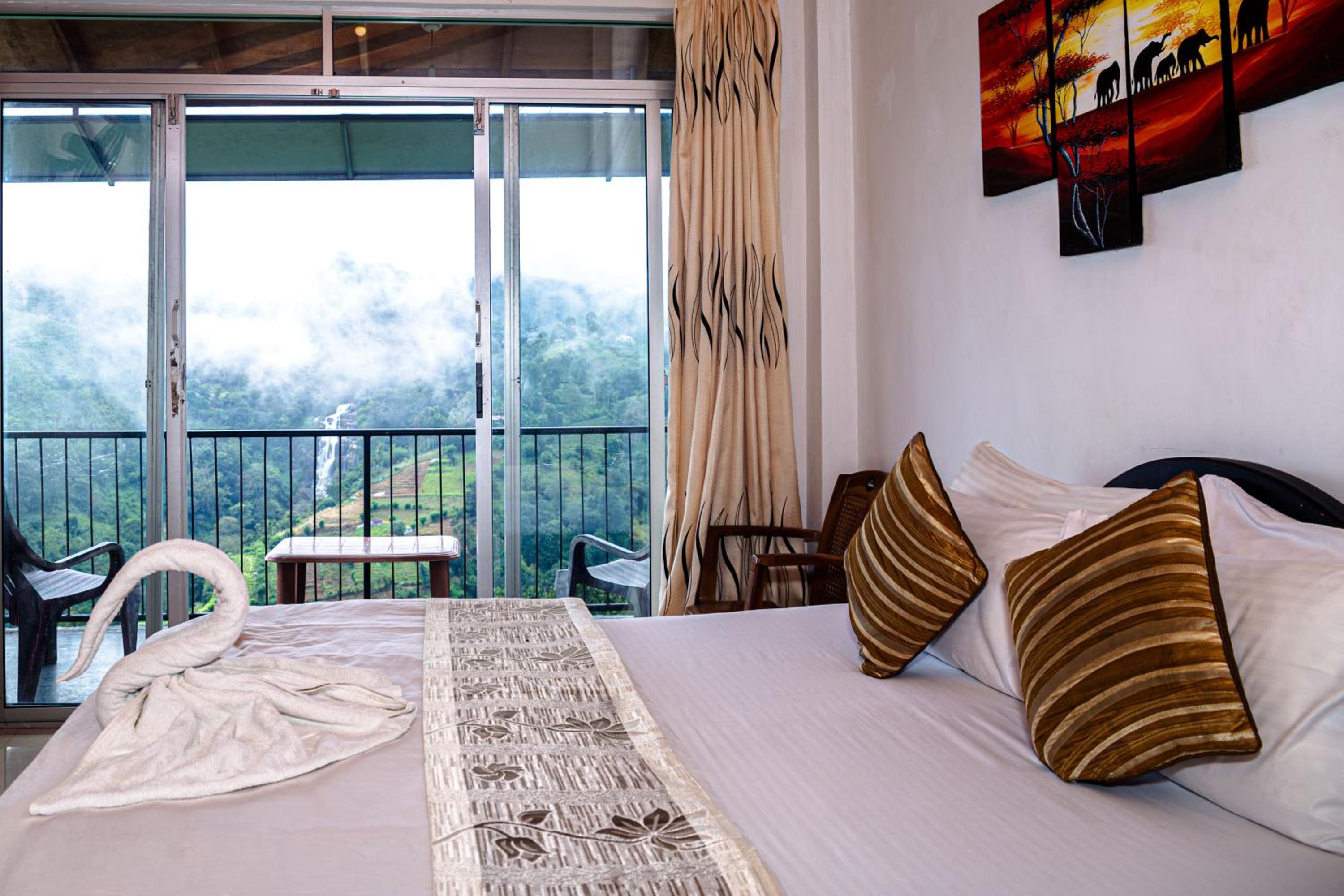 Double Room with Mountain View
