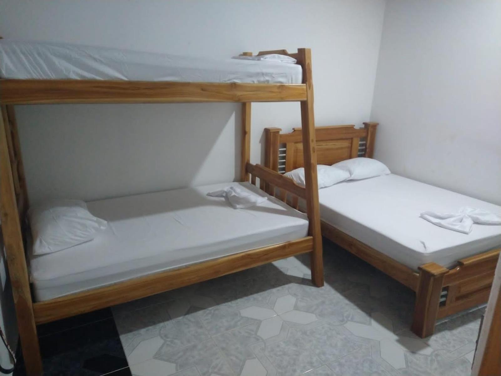 Triple Room With Private Bathroom photo 2