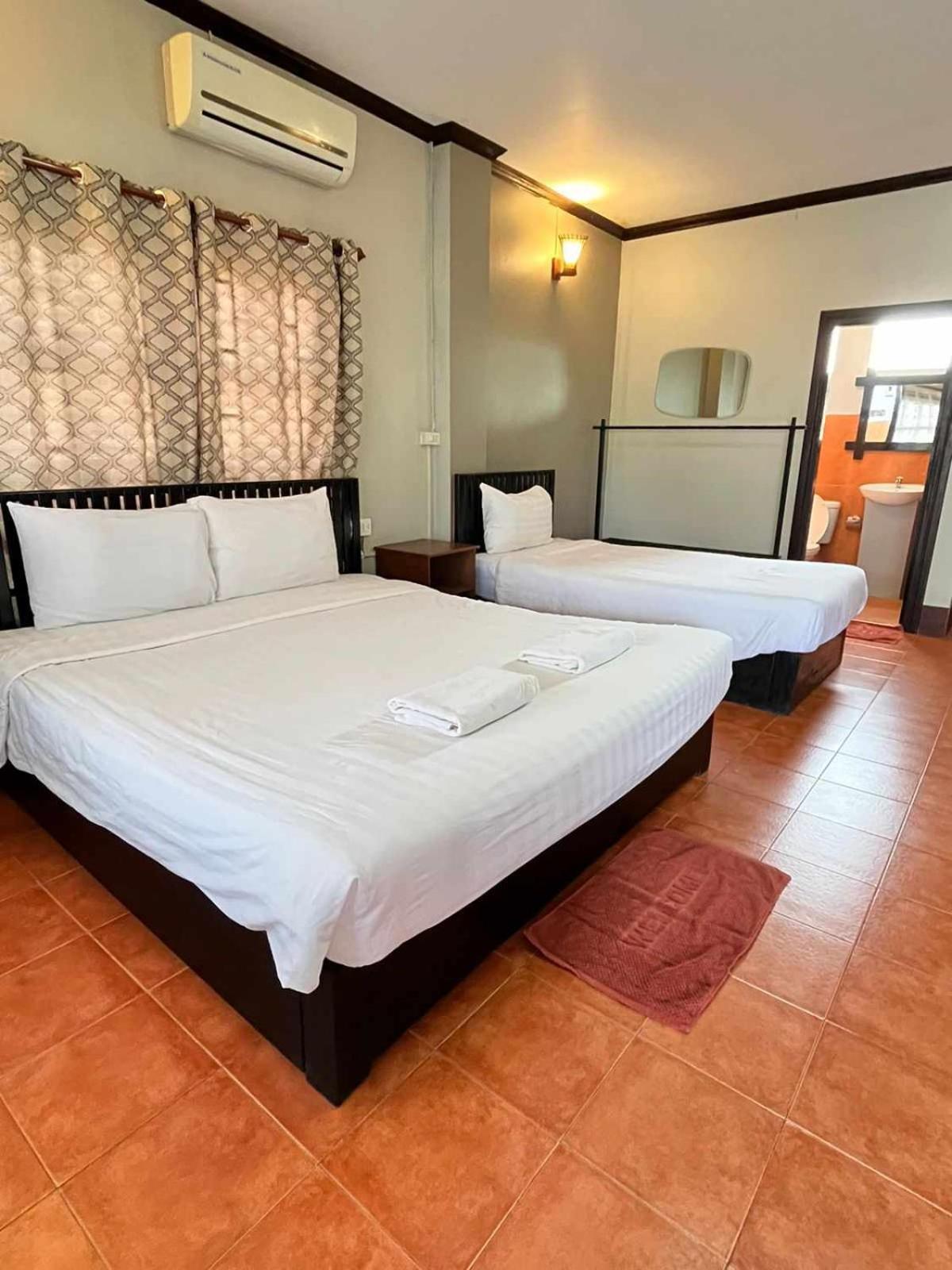 Triple Room With Mountain View