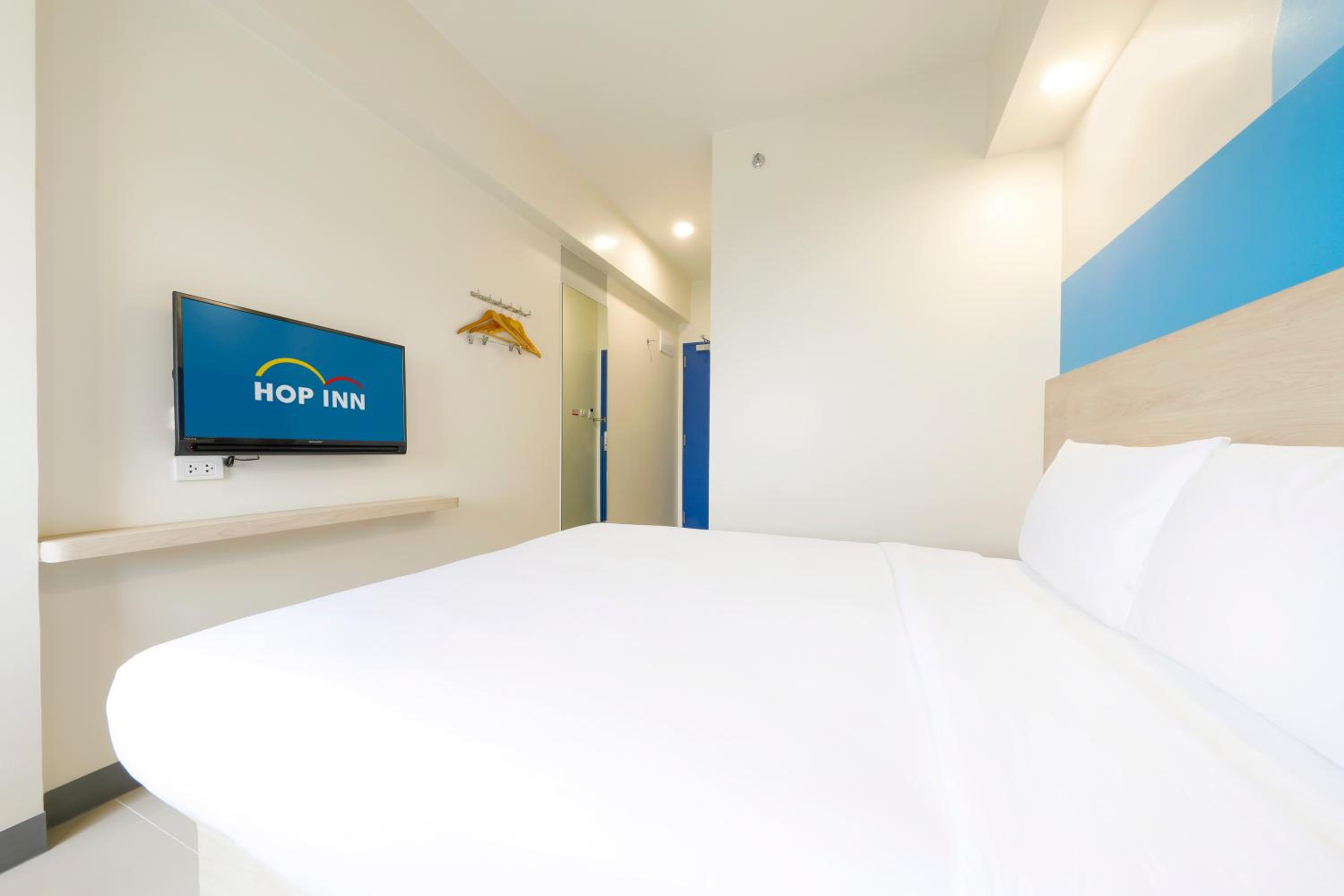Standard Double Room - Photo 3