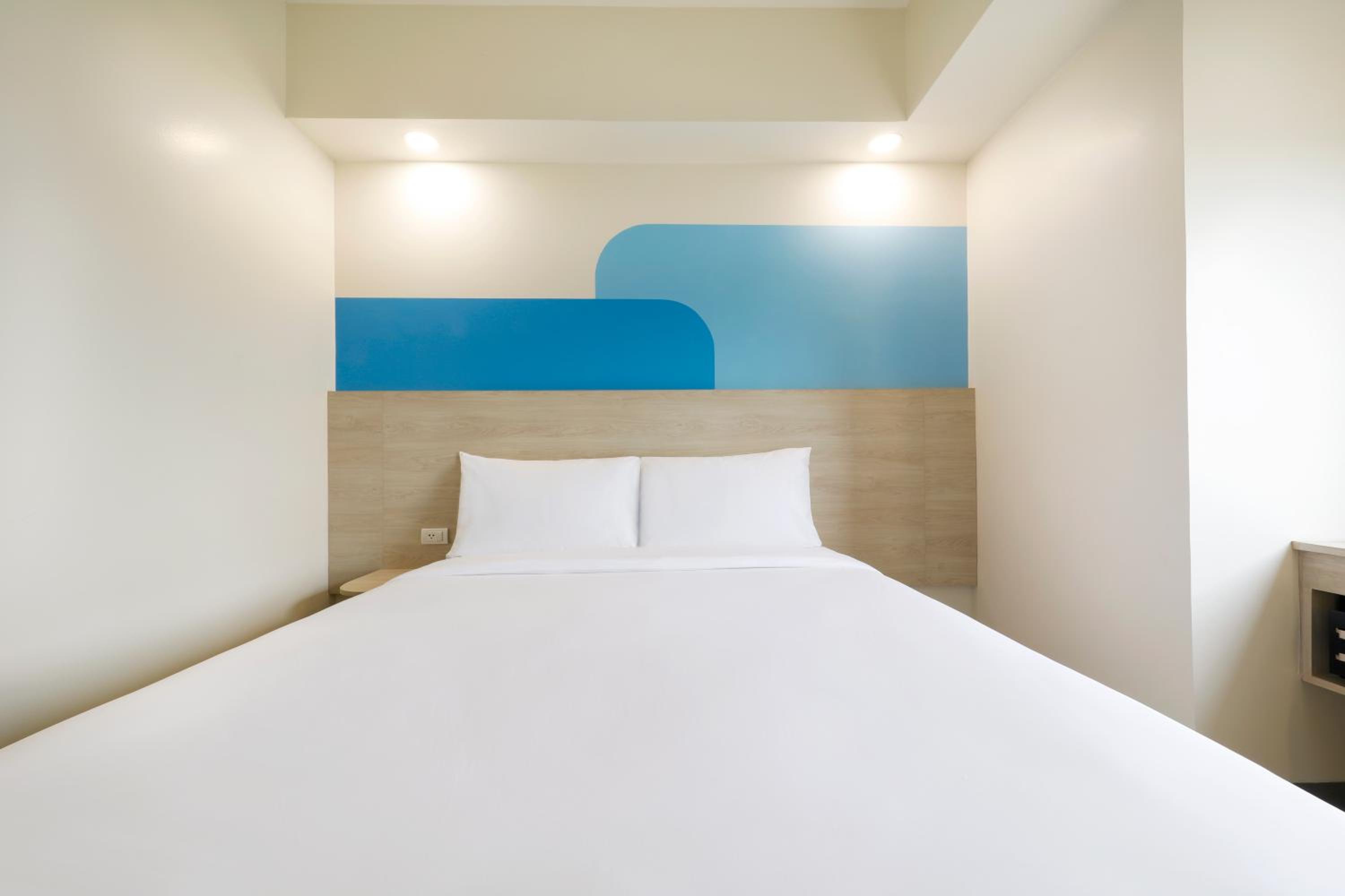Standard Double Room - Photo 4