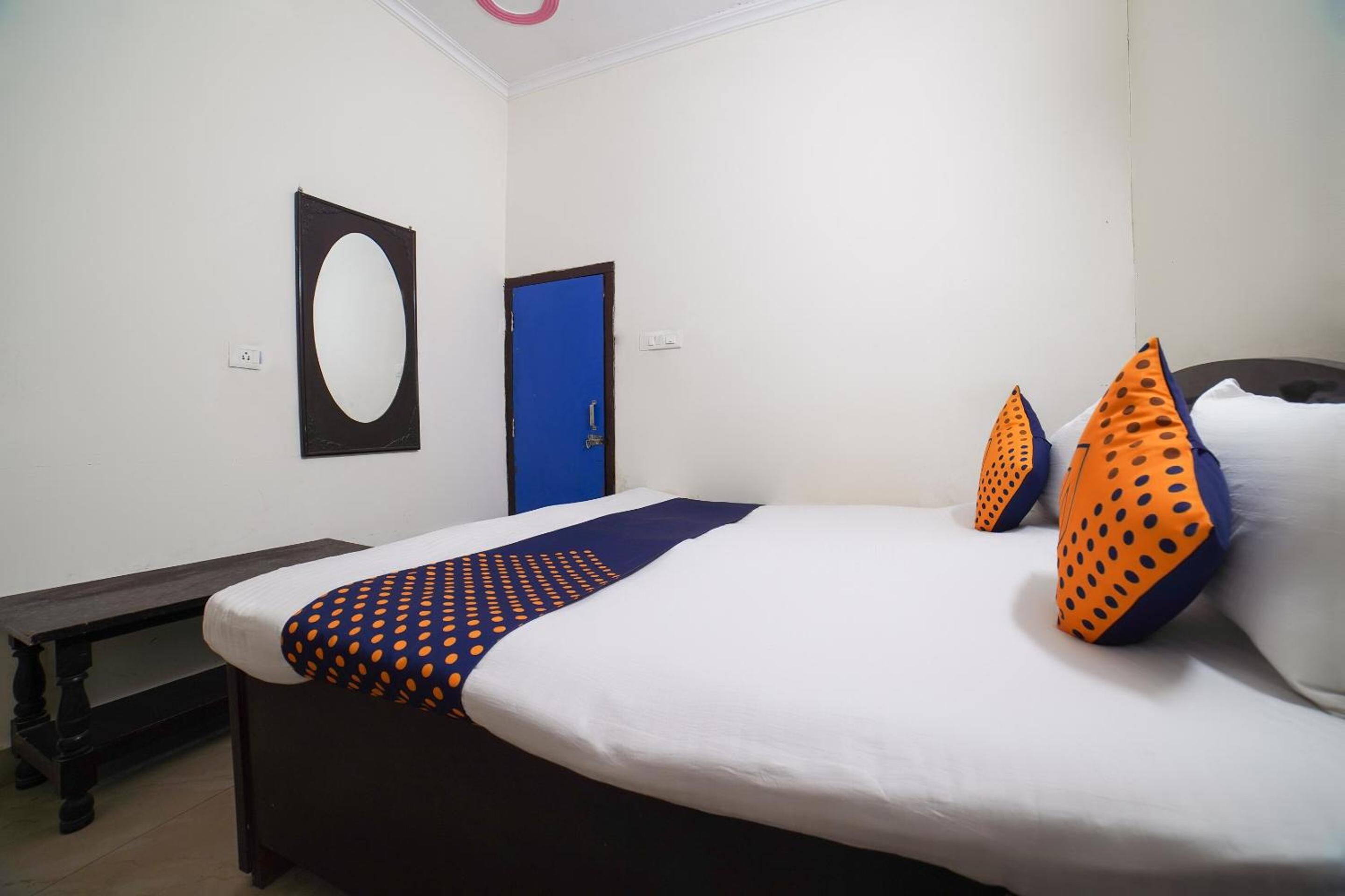 Classic Triple Room