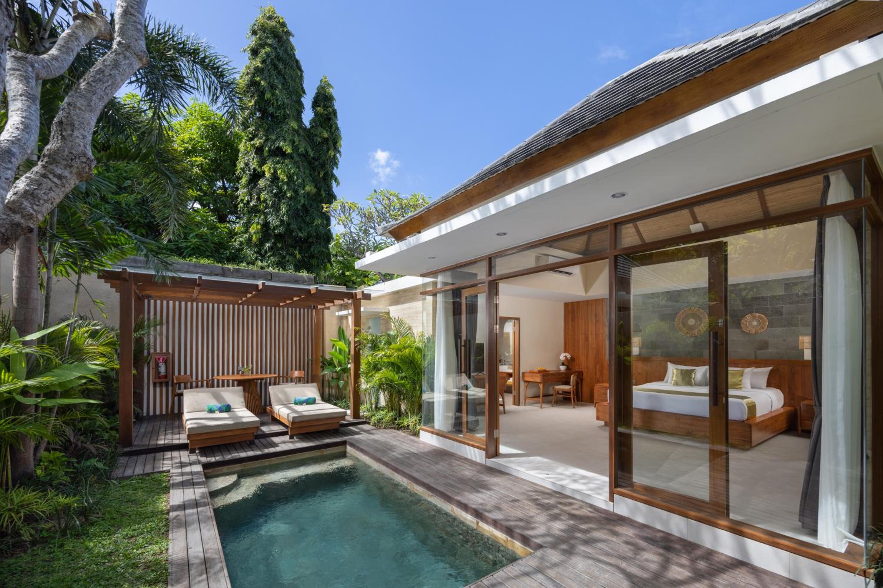 One-Bedroom Signature Pool Villa photo 1