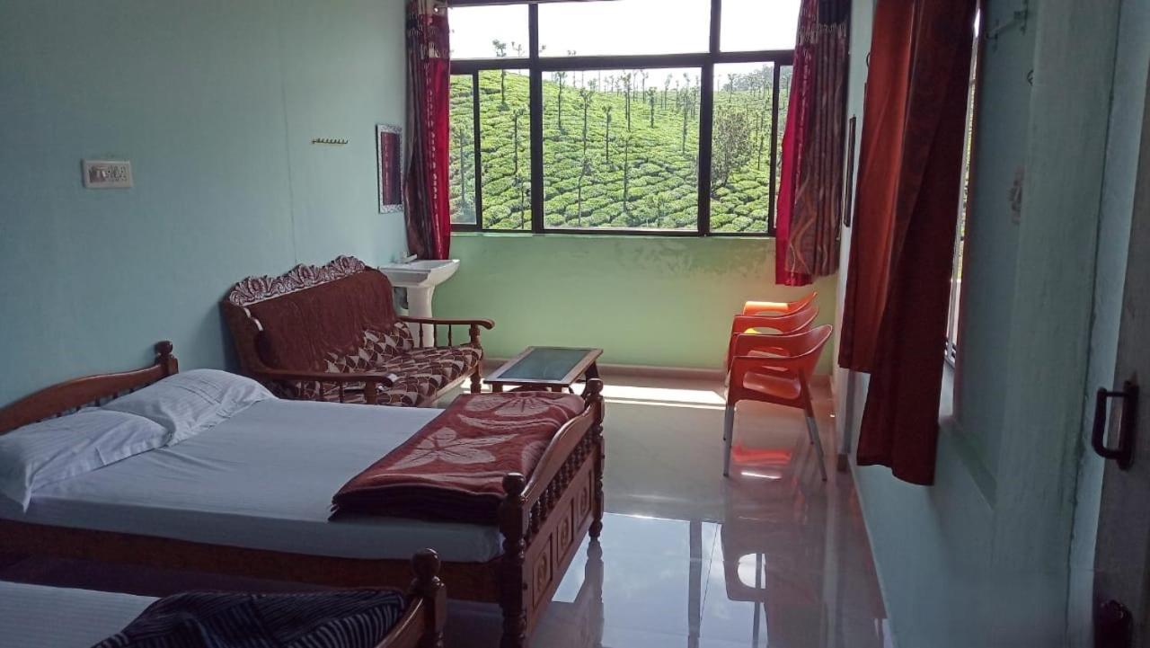 Quadruple Room With Mountain View photo 1