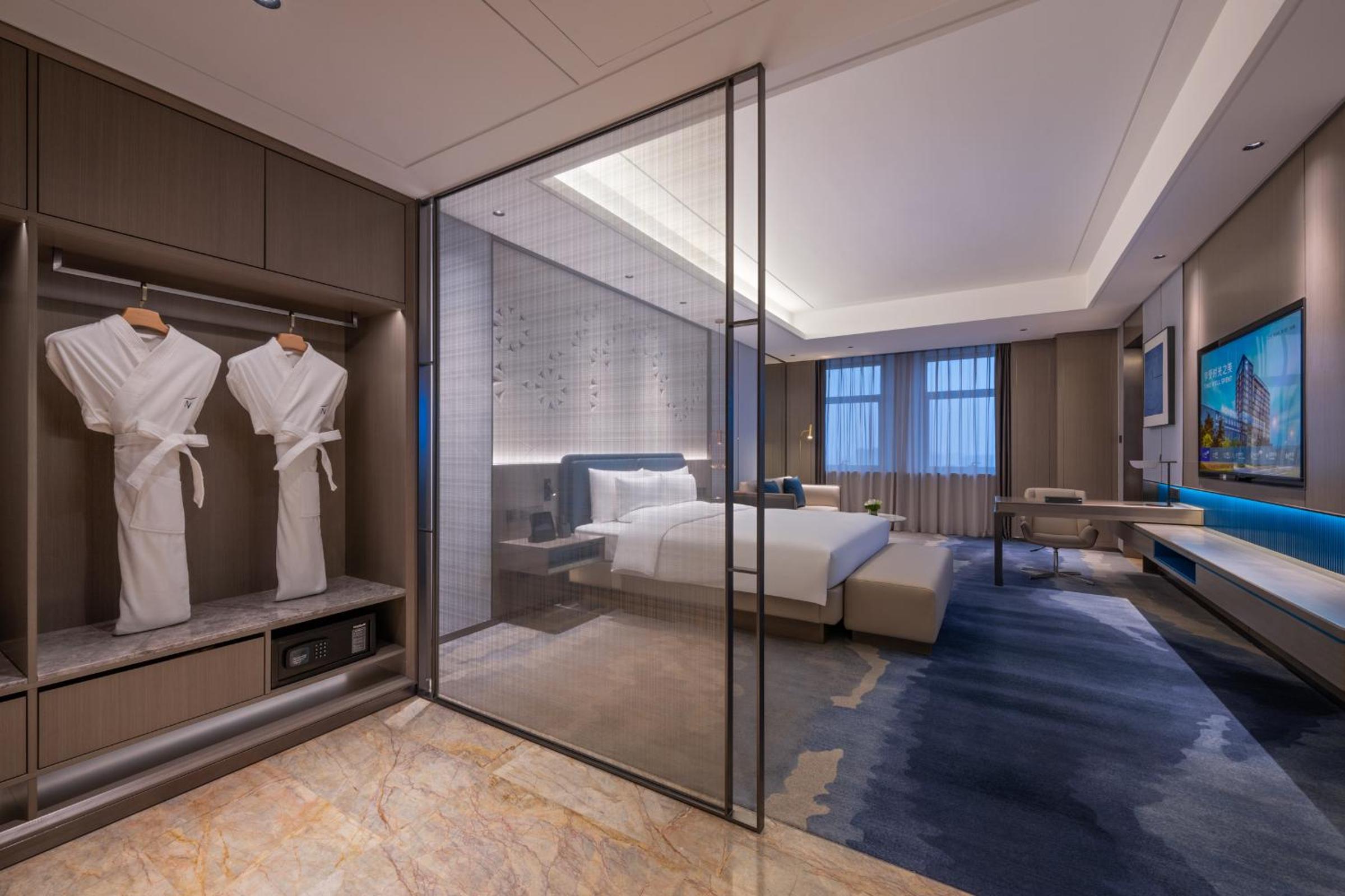 Executive King Room