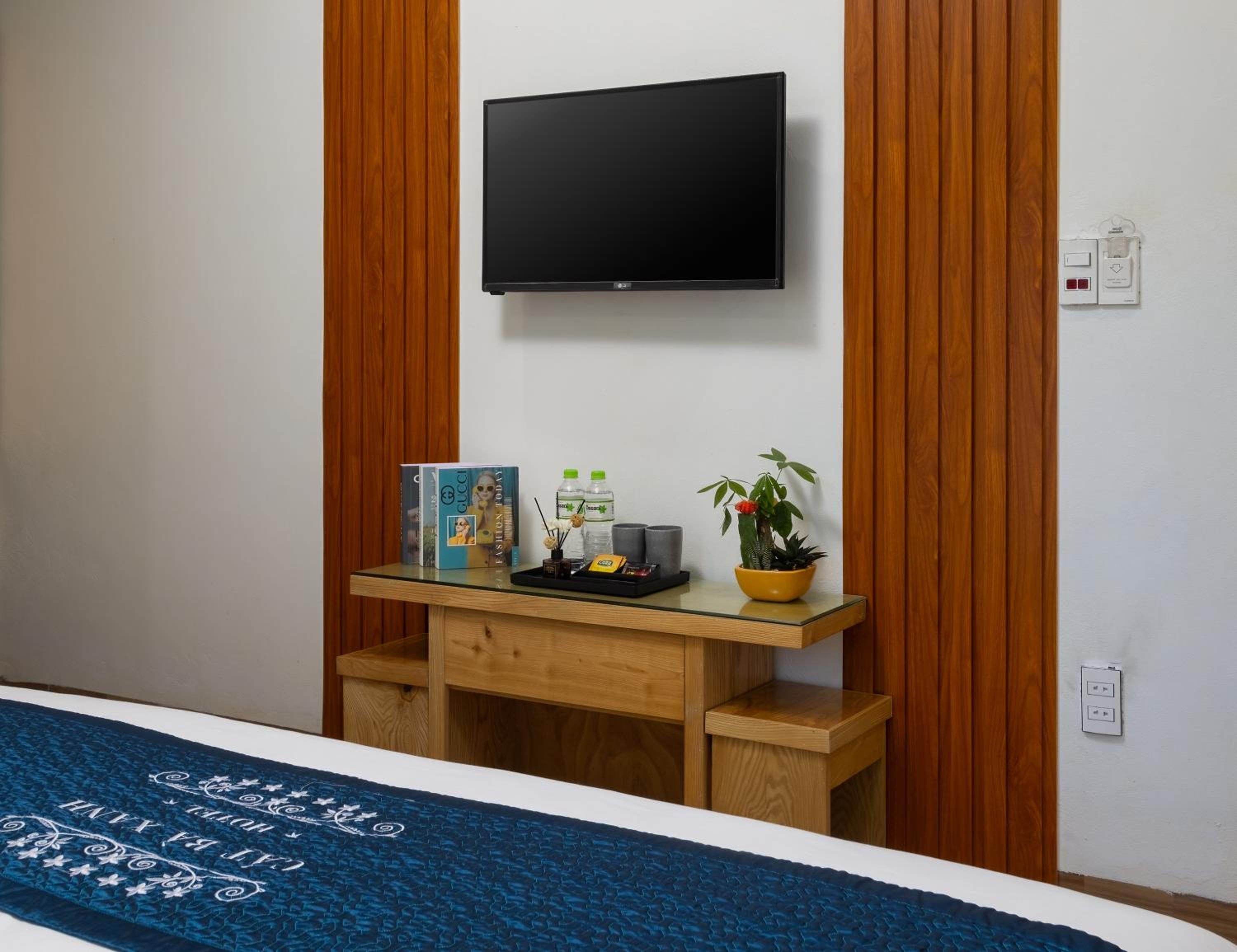 Standard King Room