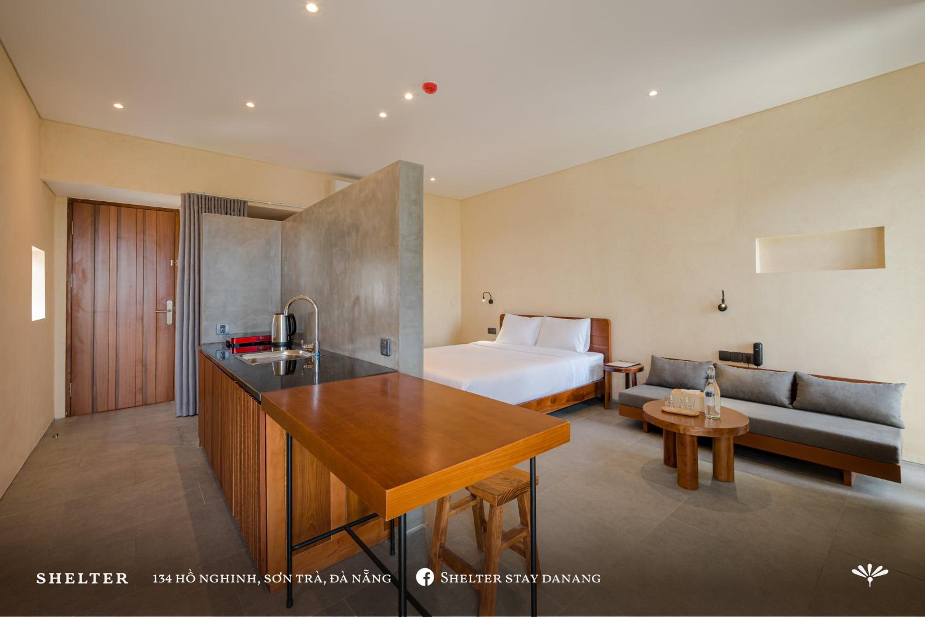 Apartment with Sea View - Photo 3