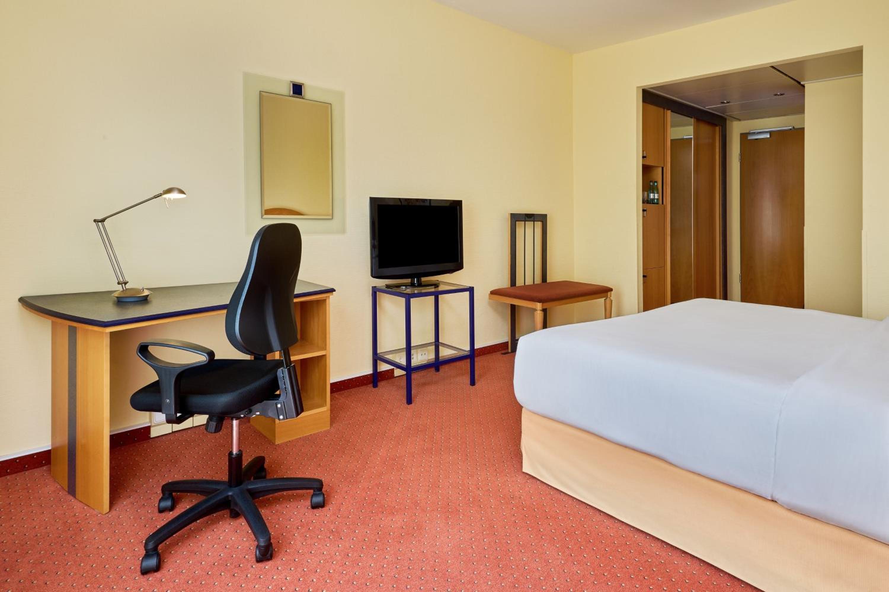 Classic Single Room