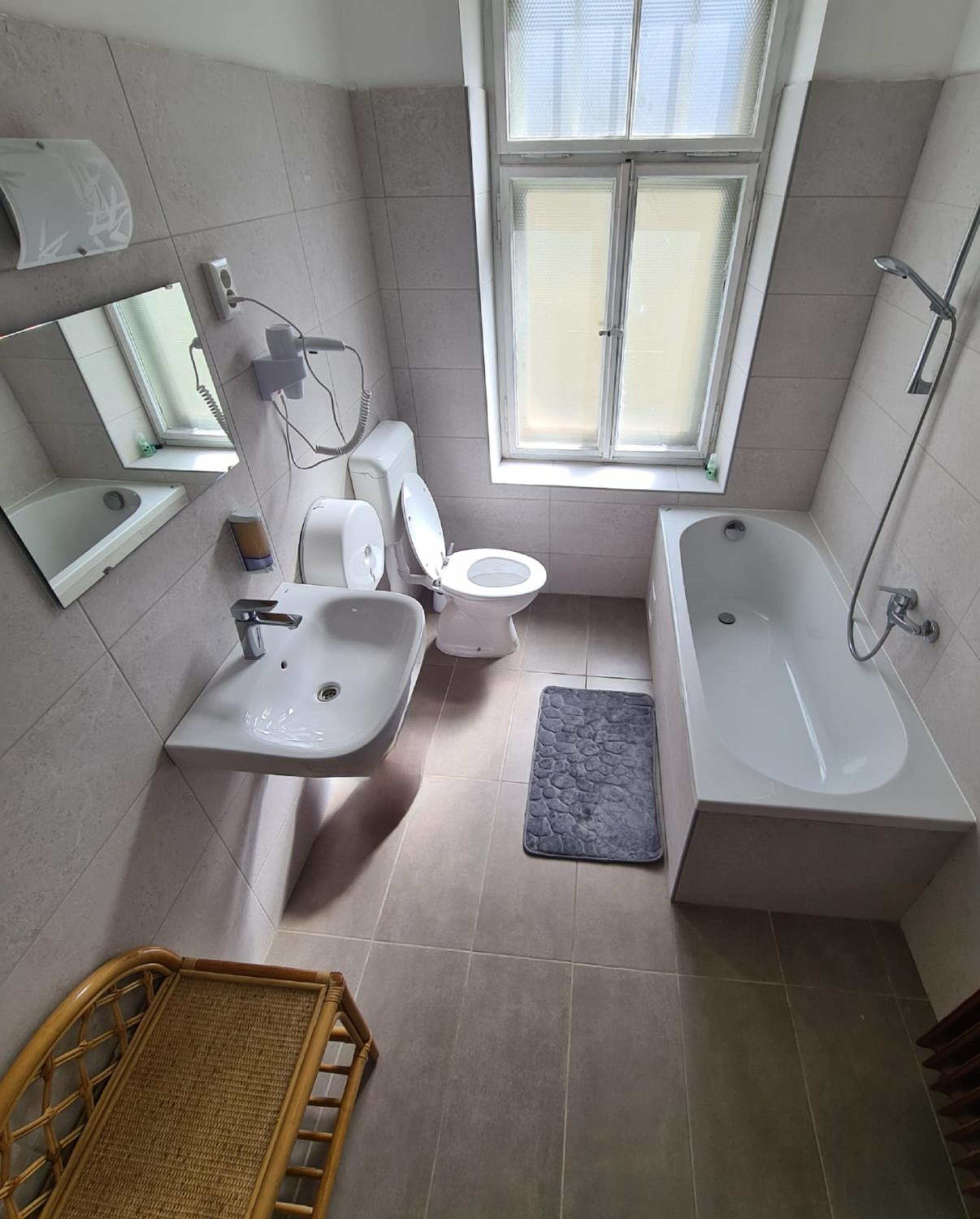 Quadruple Room with Balcony photo 1