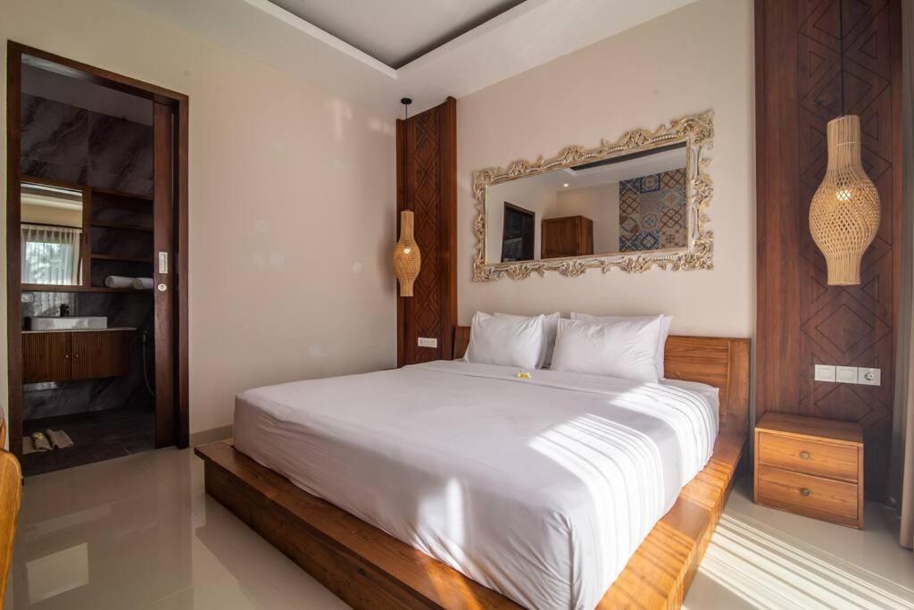 Three-Bedroom Villa - Photo 47