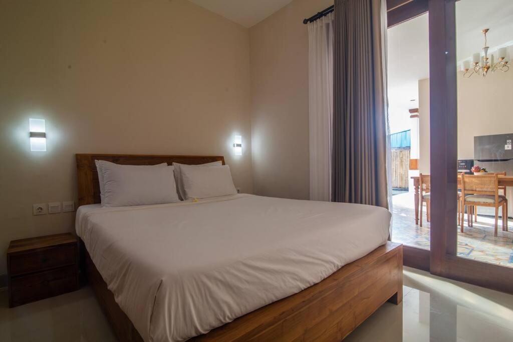 Three-Bedroom Villa - Photo 19
