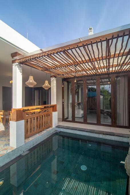 Three-Bedroom Villa - Photo 25