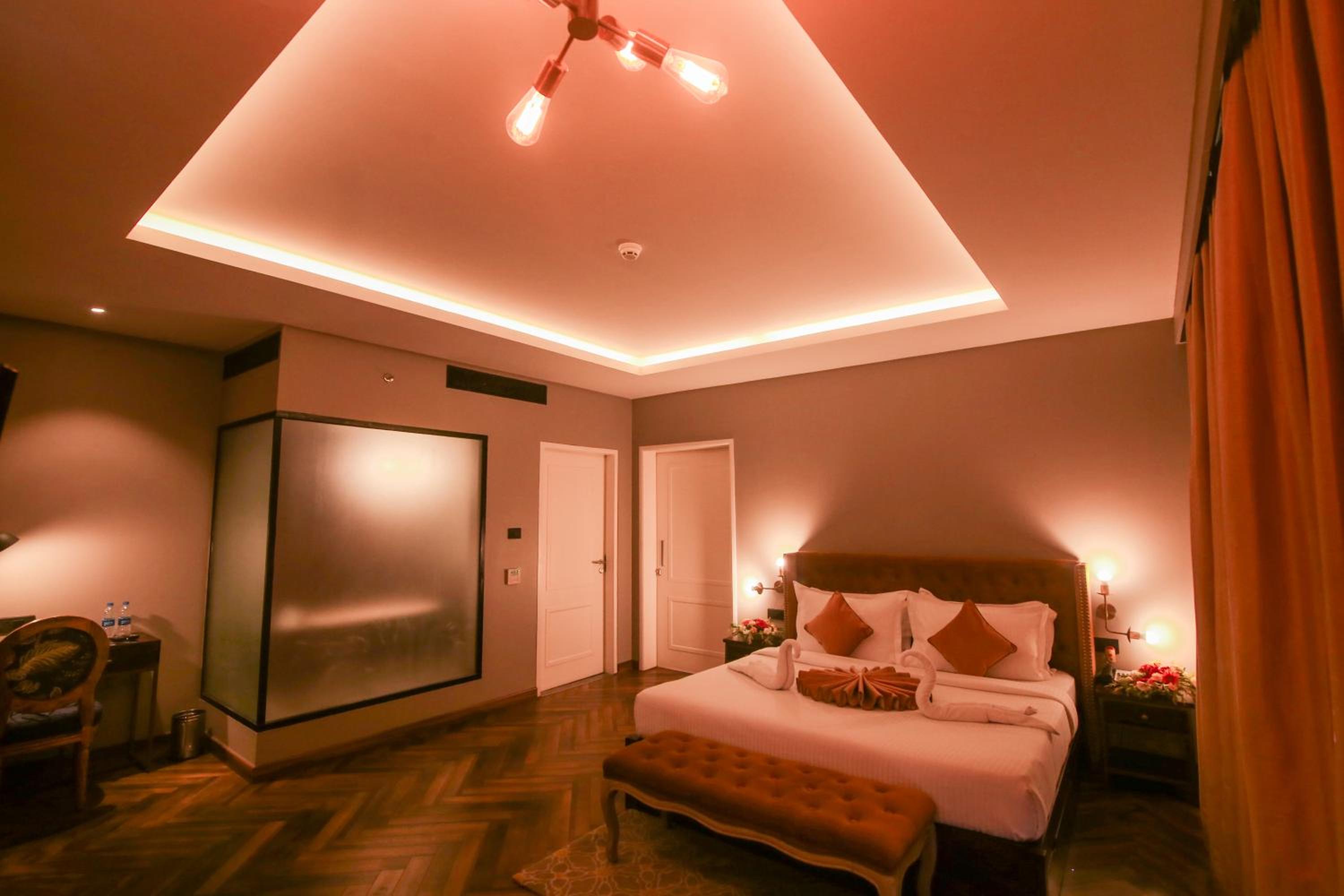 Polo Suite : 20% off on session of 90 mins Spa || 15% off on F&S.B with a-la-carte selection || Complimentary welcome drinks on arrival Polo Suite : 20% off on session of 90 mins Spa || 15% off on F&S.B with a-la-carte selection || Complimentary welcome drinks on arrival