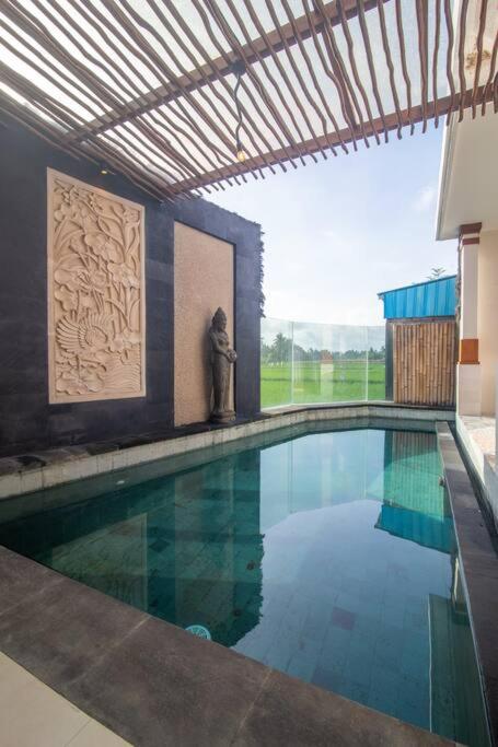 Three-Bedroom Villa - Photo 7