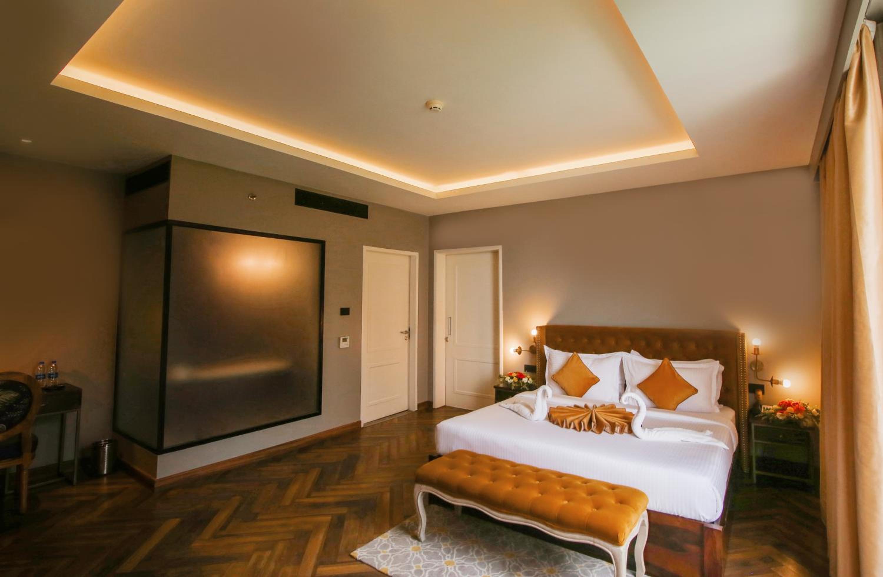 Polo Suite : 20% off on session of 90 mins Spa || 15% off on F&S.B with a-la-carte selection || Complimentary welcome drinks on arrival Polo Suite : 20% off on session of 90 mins Spa || 15% off on F&S.B with a-la-carte selection || Complimentary welcome drinks on arrival