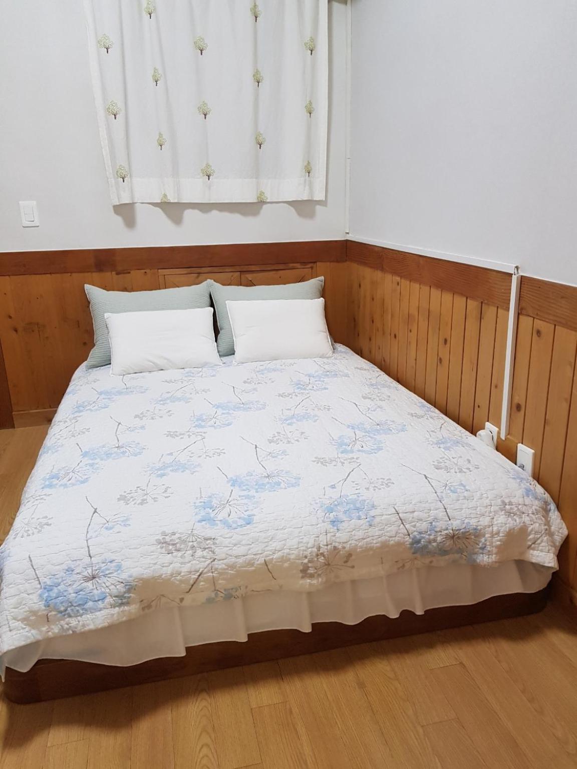 Quadruple Room with Garden View - Photo 5