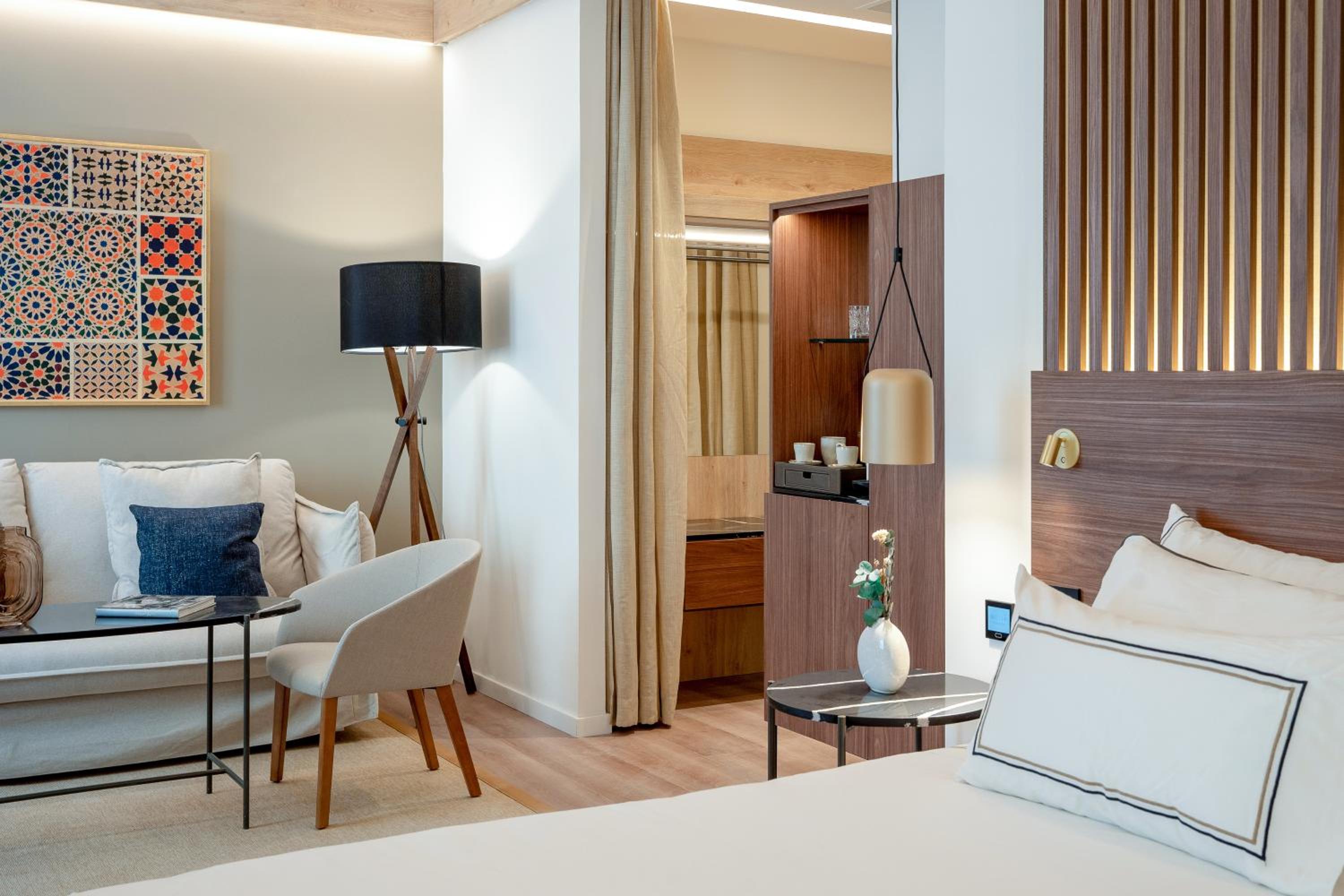 The Level Junior Suite - Photo 4