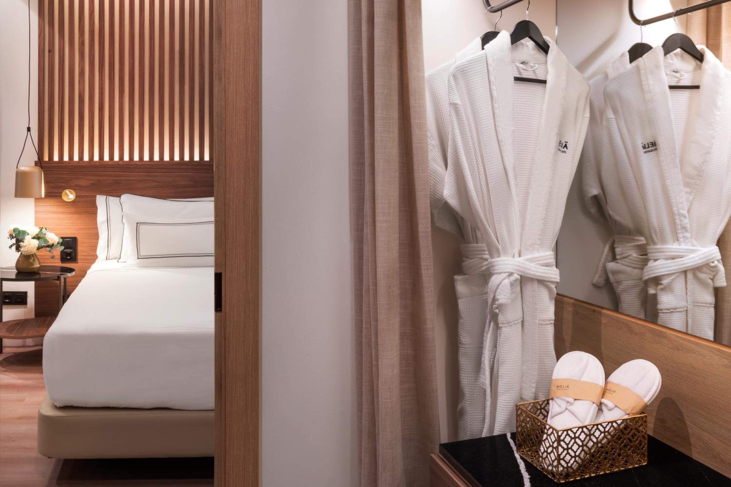The Level Junior Suite - Photo 10
