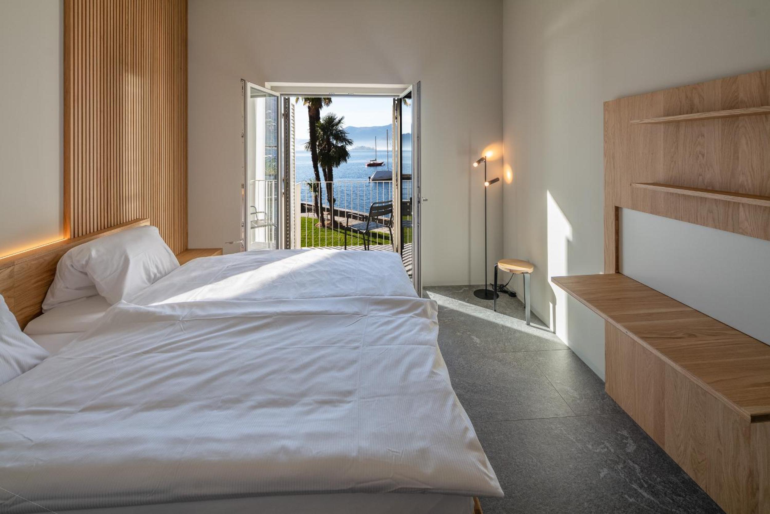 Double Room with Lake View photo 1