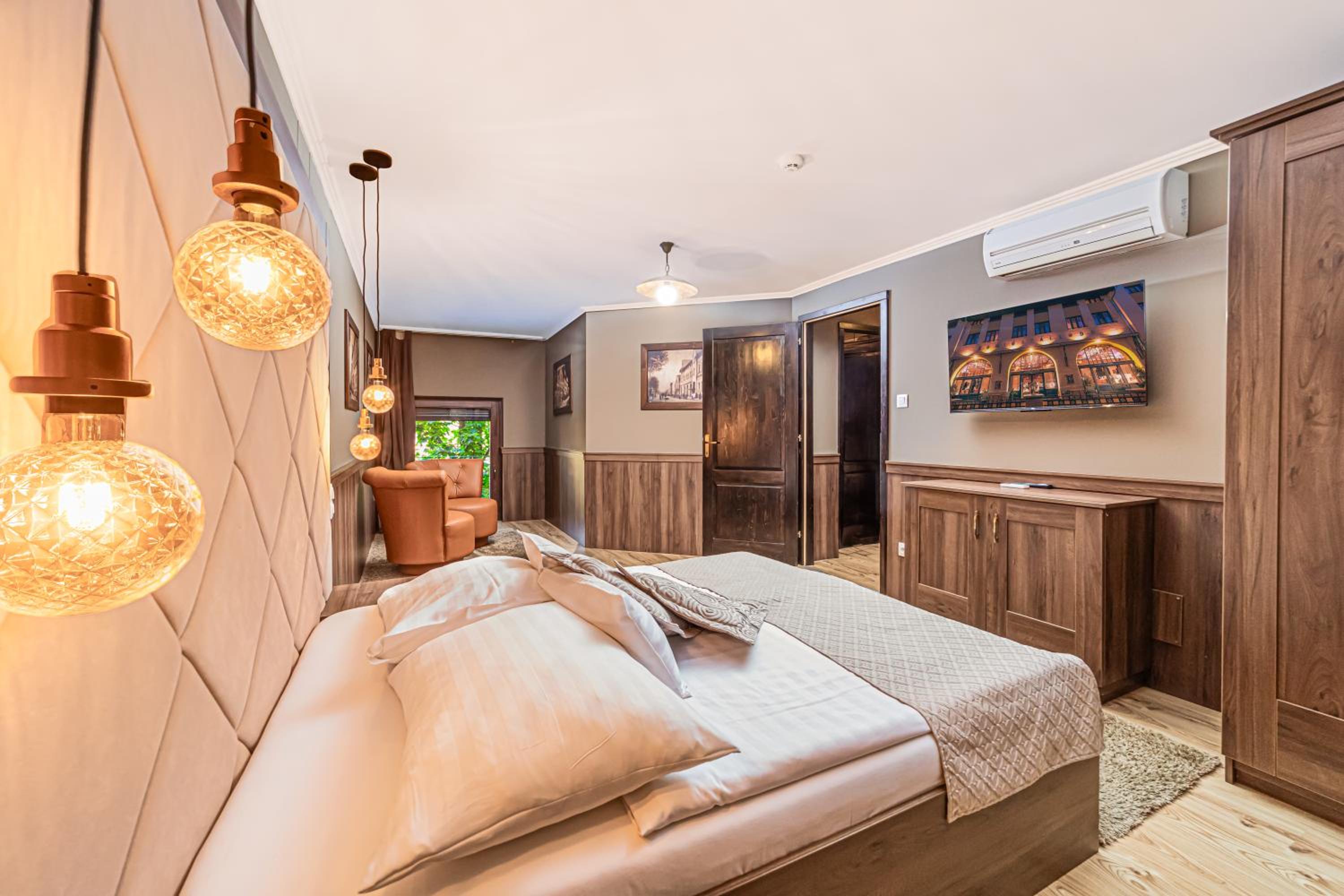 Family Suite photo 3