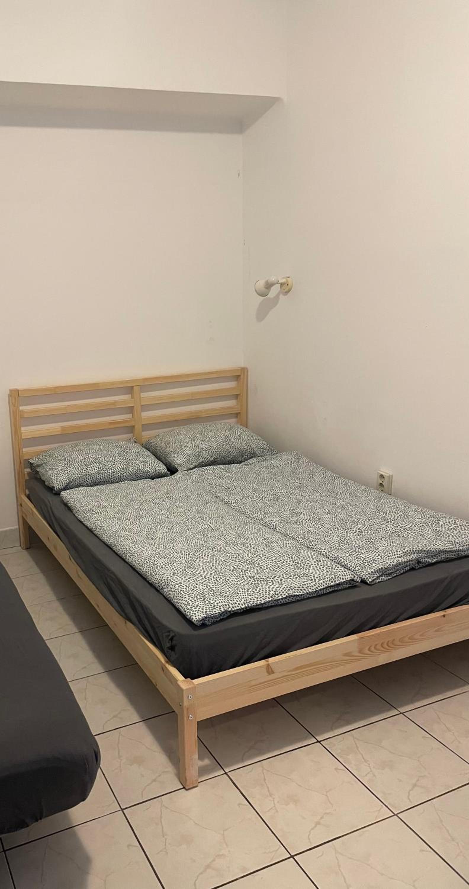 Studio Apartment - Photo 7