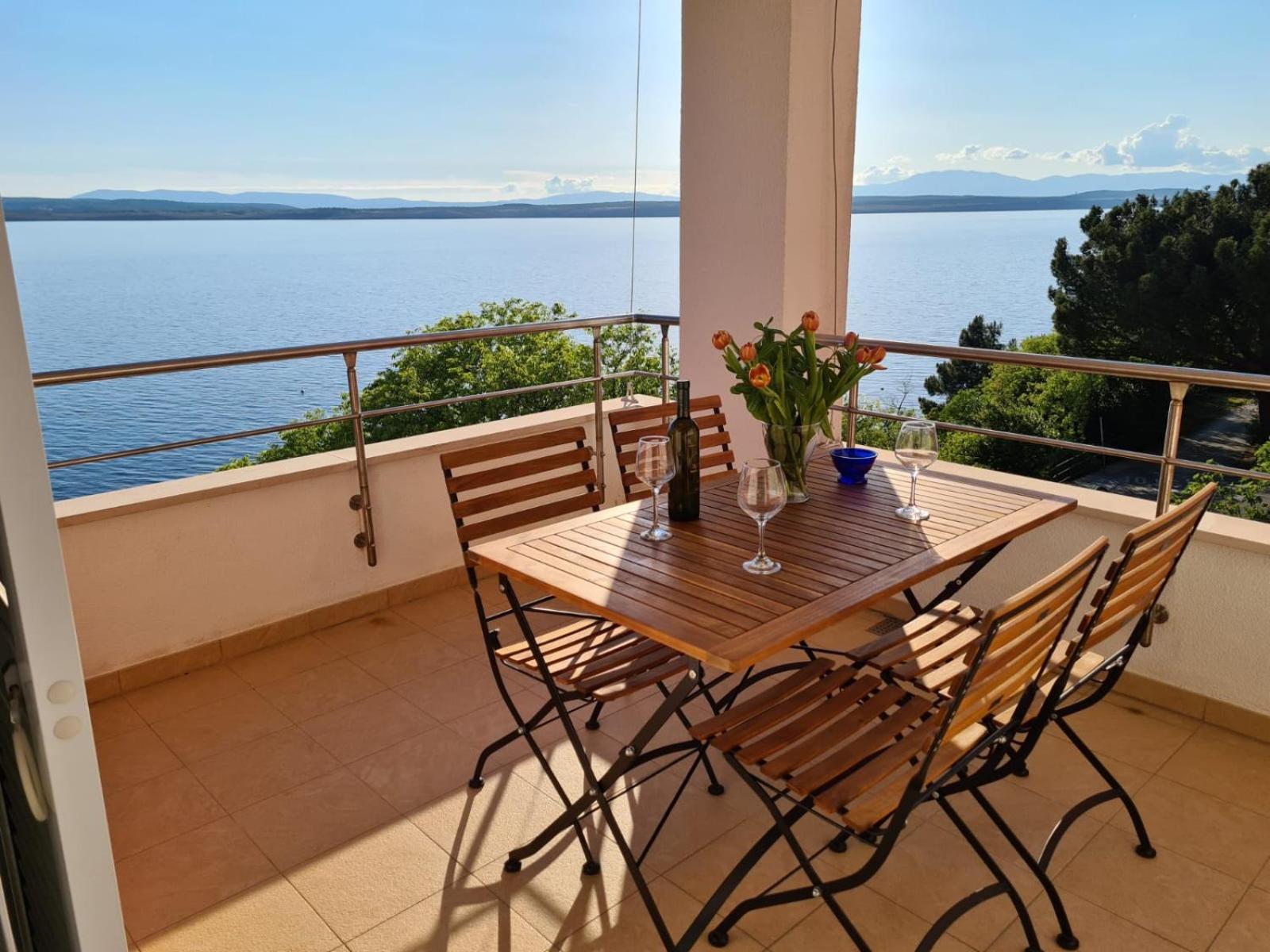Apartment with Sea View photo 2