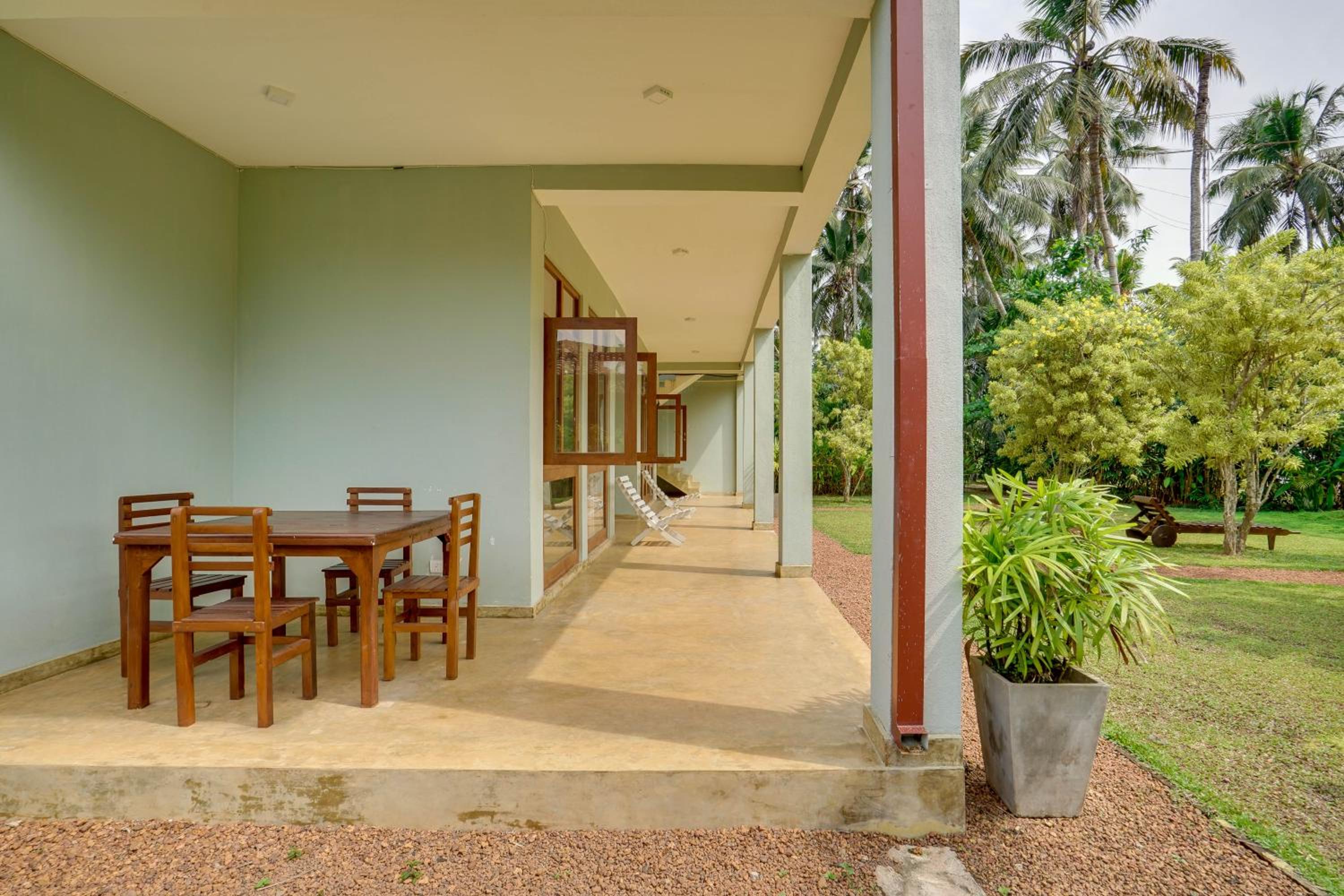 Deluxe Double Room with Balcony photo 2
