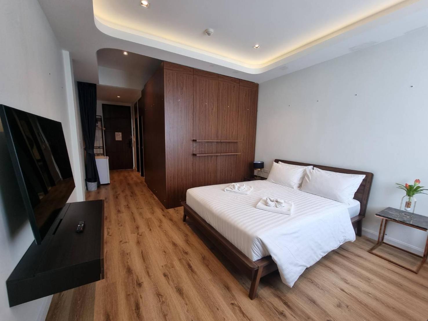 Superior Queen Room - Photo 8