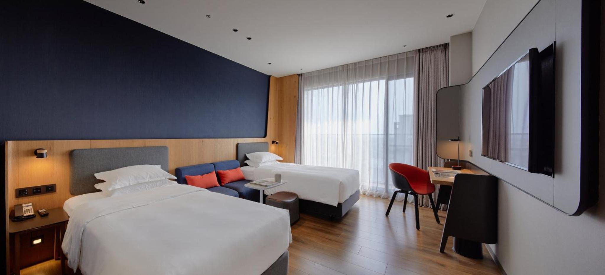 Standard Twin Room - Photo 5