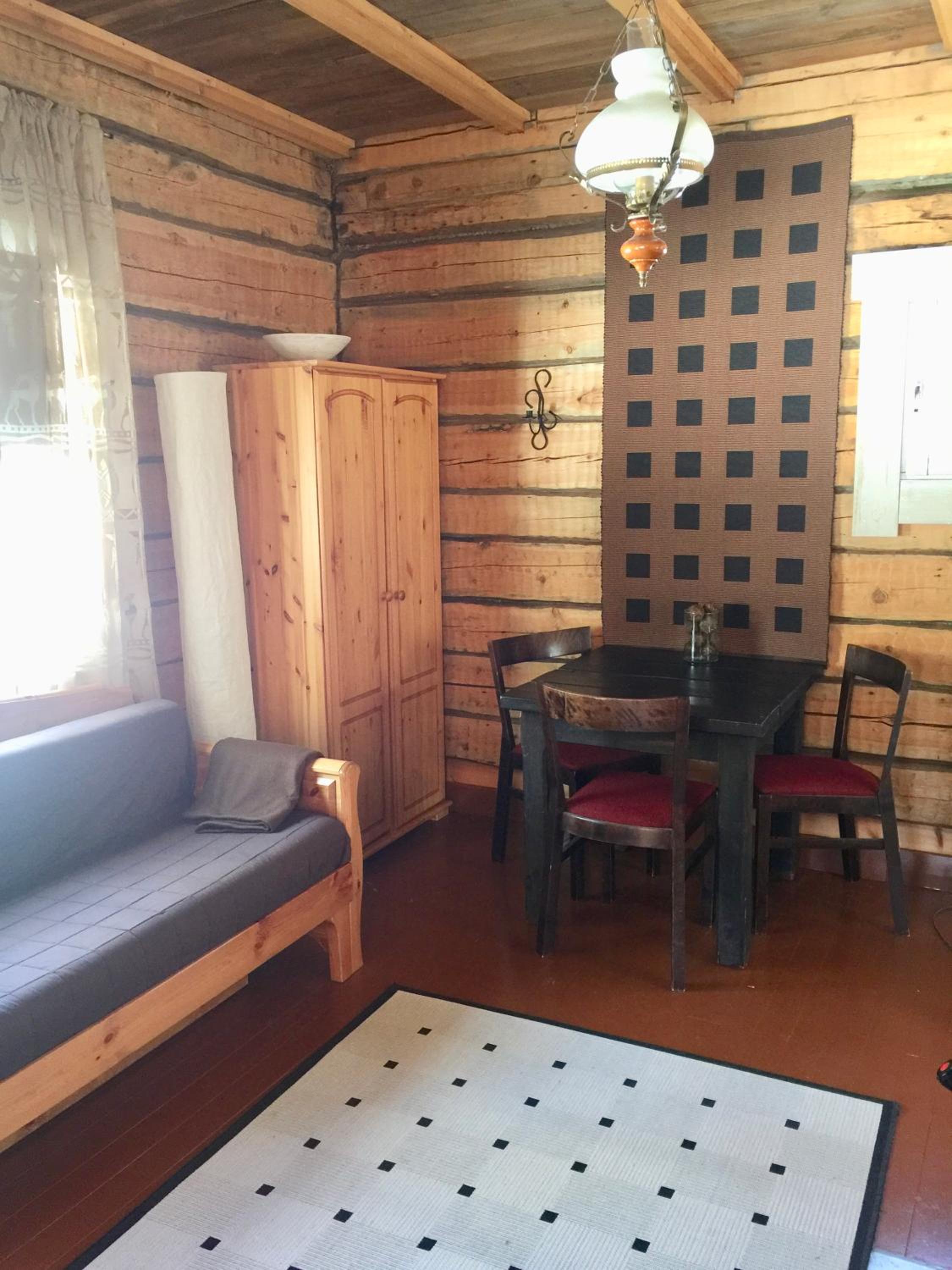 Cottage photo 2