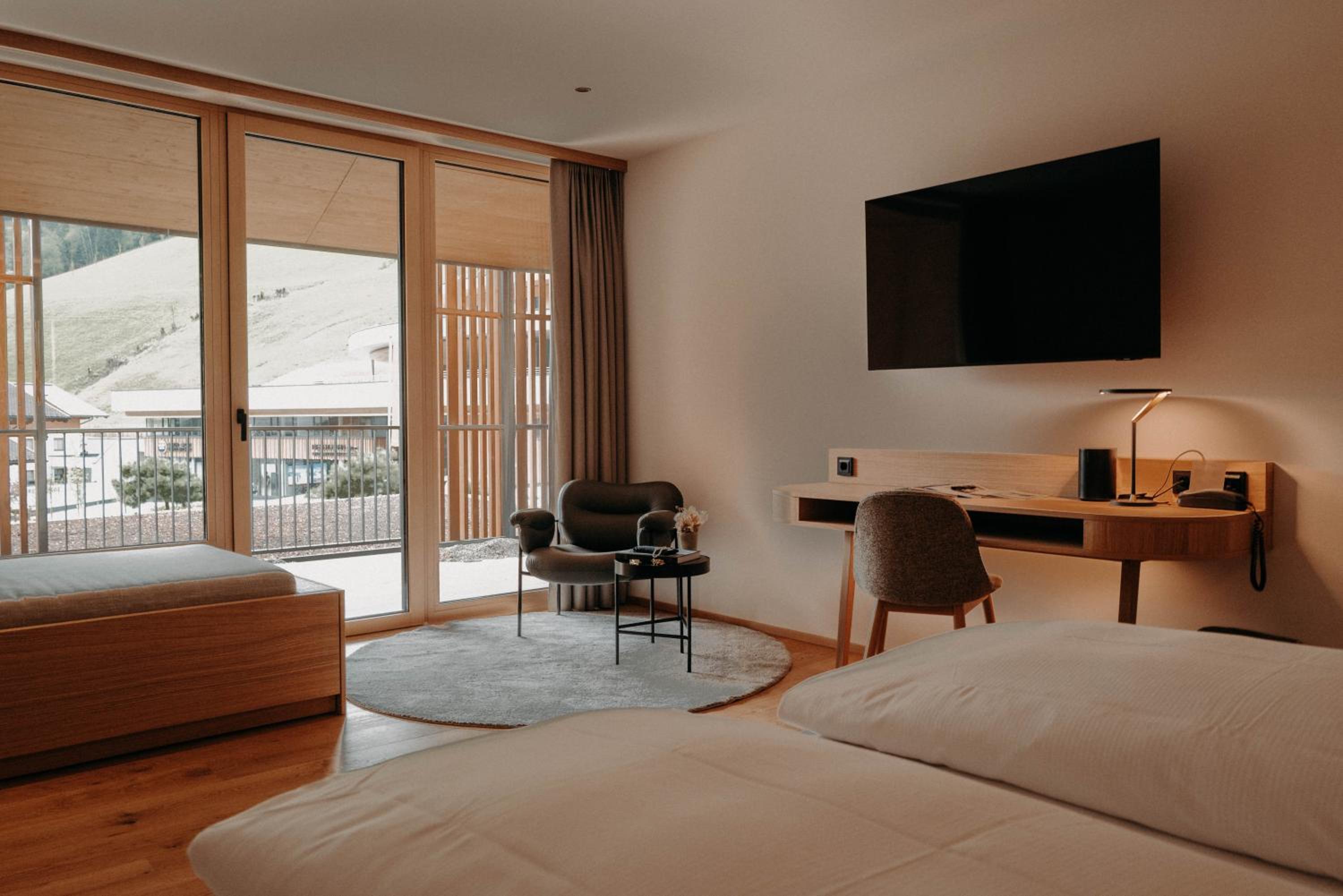 Double Room with Mountain View - Photo 12