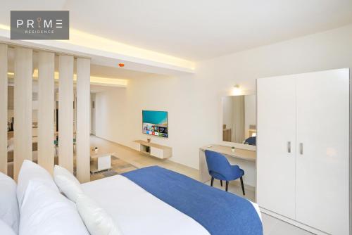 Studio Apartment - Photo 9