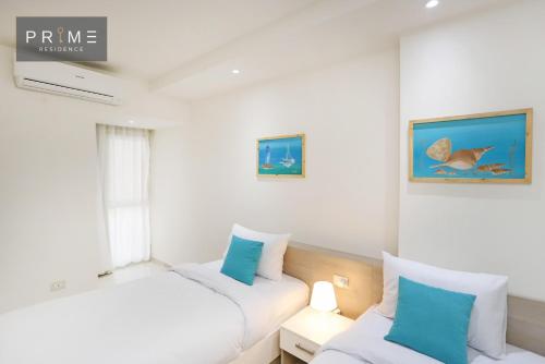 Apartment with Garden View - Photo 10