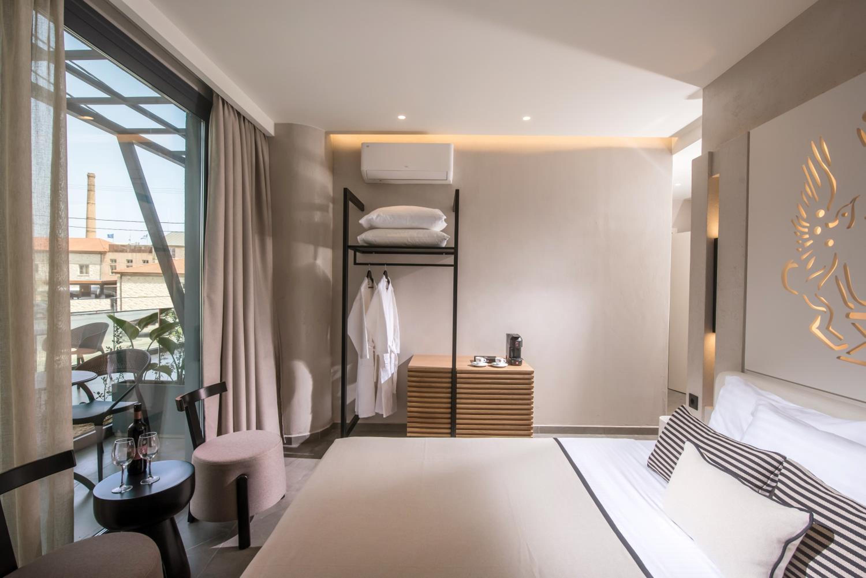 Suite with Terrace photo 2