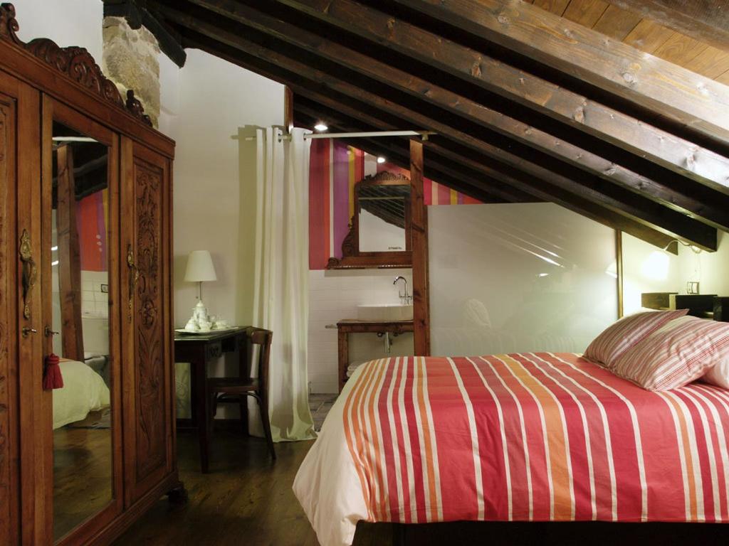 Double or Twin Premium Room photo 3