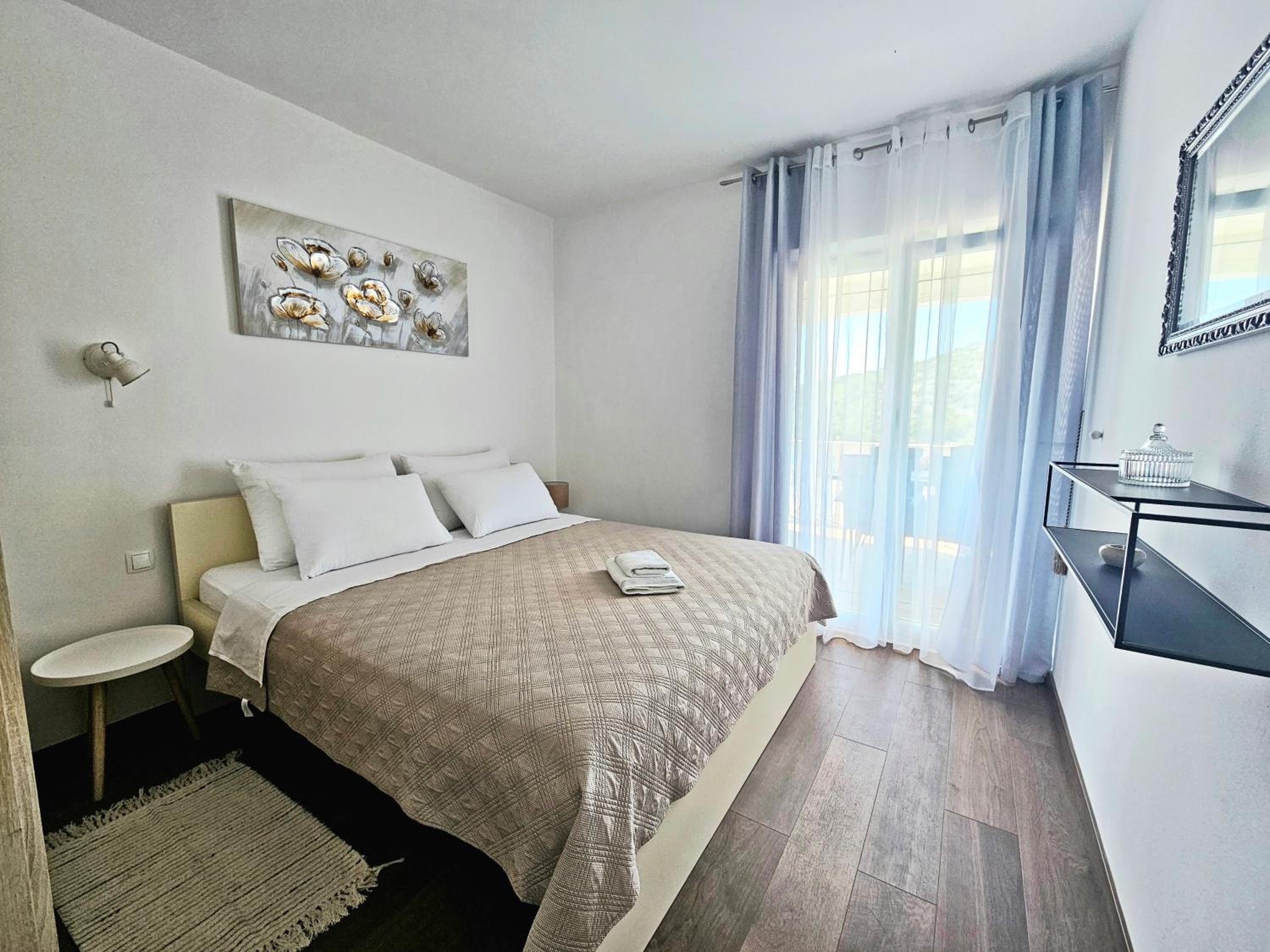 Apartment with Sea View