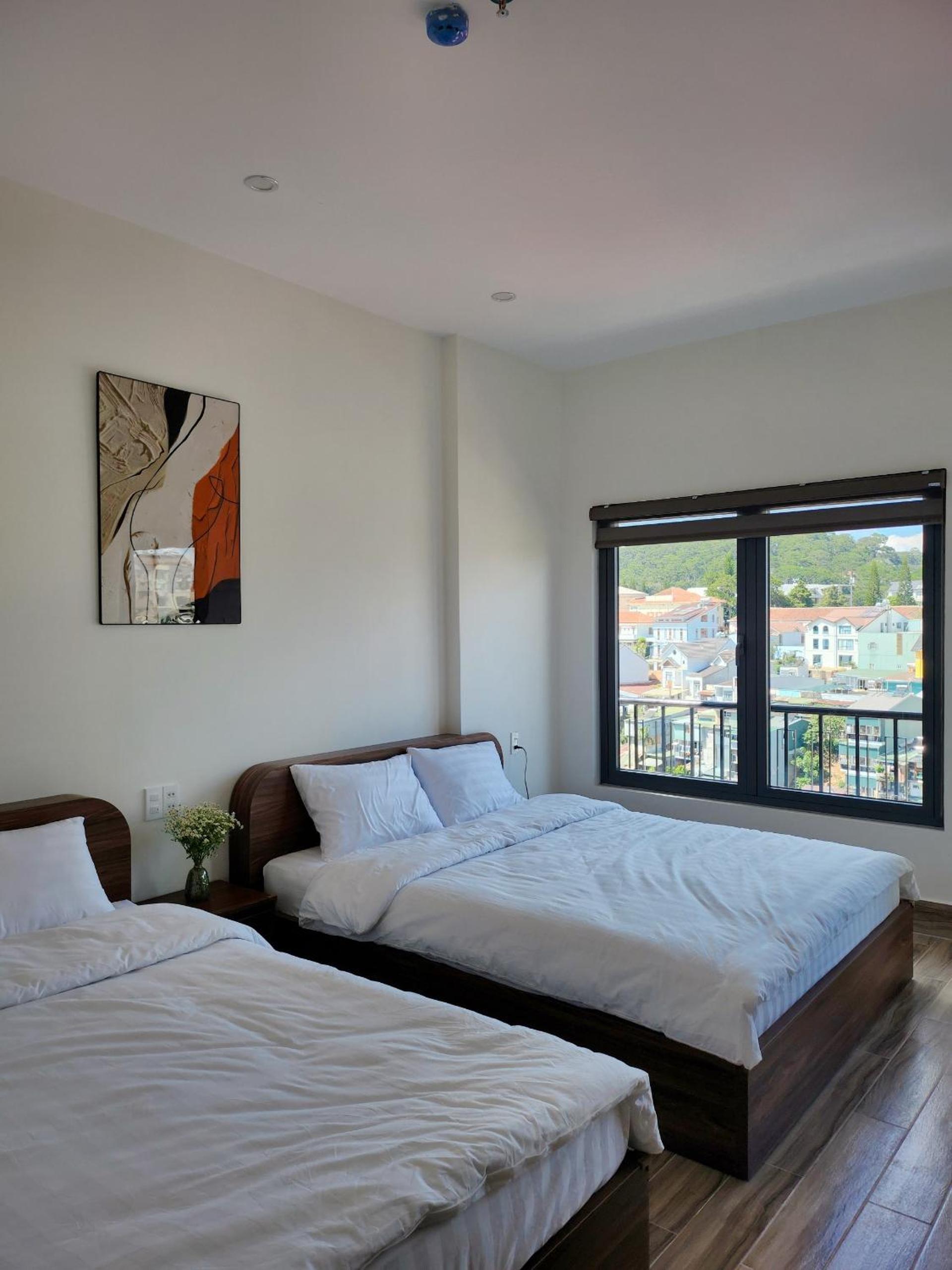 King Room With Two King Beds photo 1