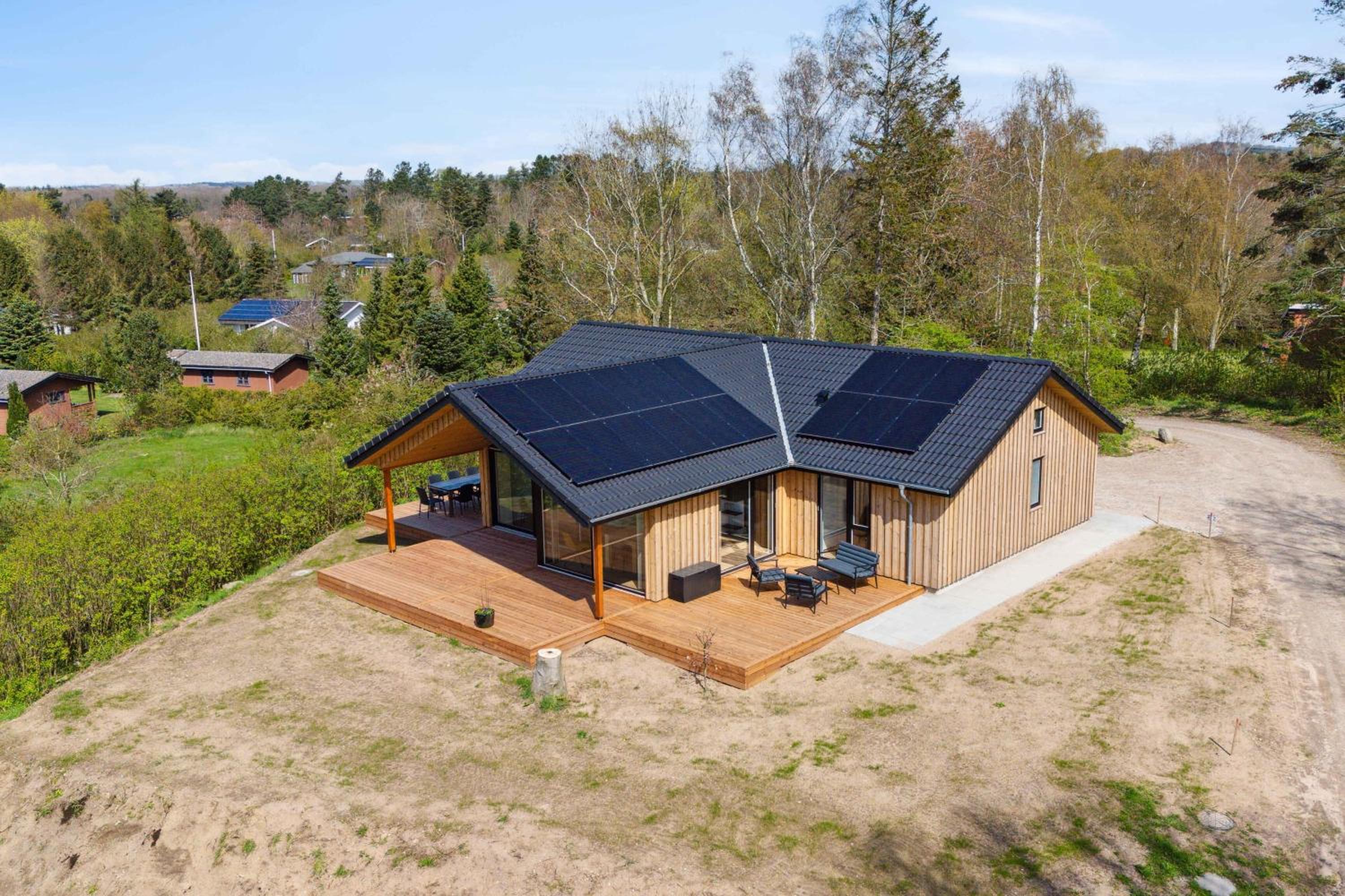 Four-Bedroom Vacation Home photo 1