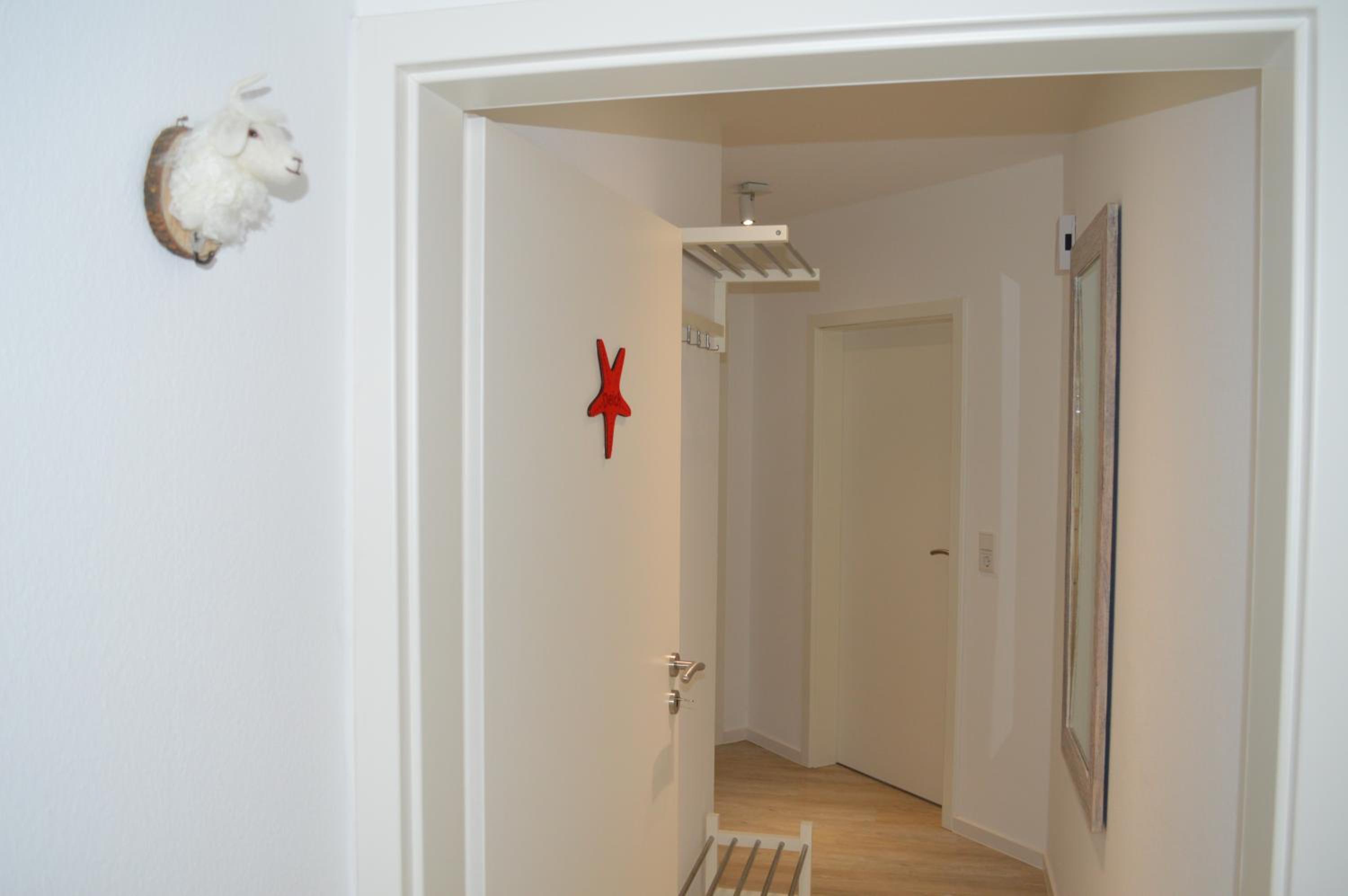 One-Bedroom Apartment photo 3